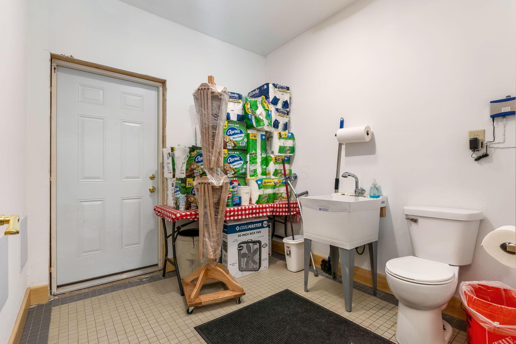 427 Maple Avenue Property Photo 55