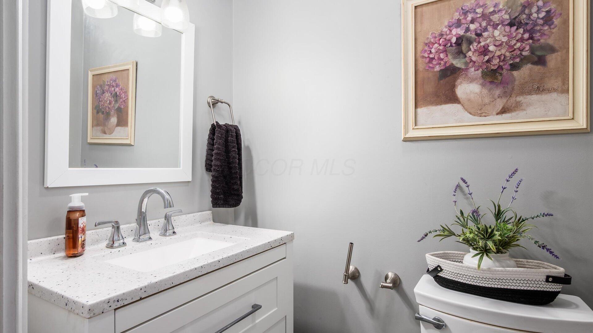 2531 Nicholas Property Photo 12