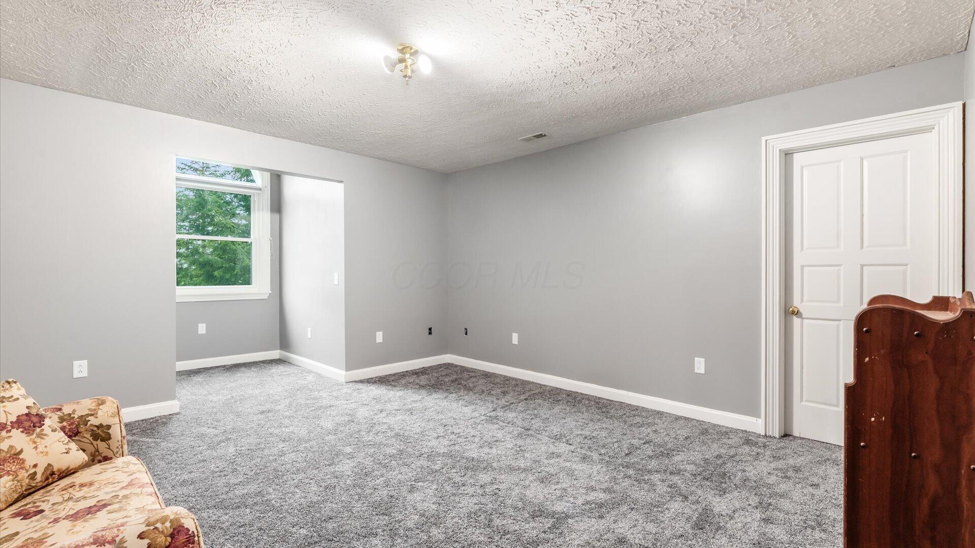 2531 Nicholas Property Photo 26