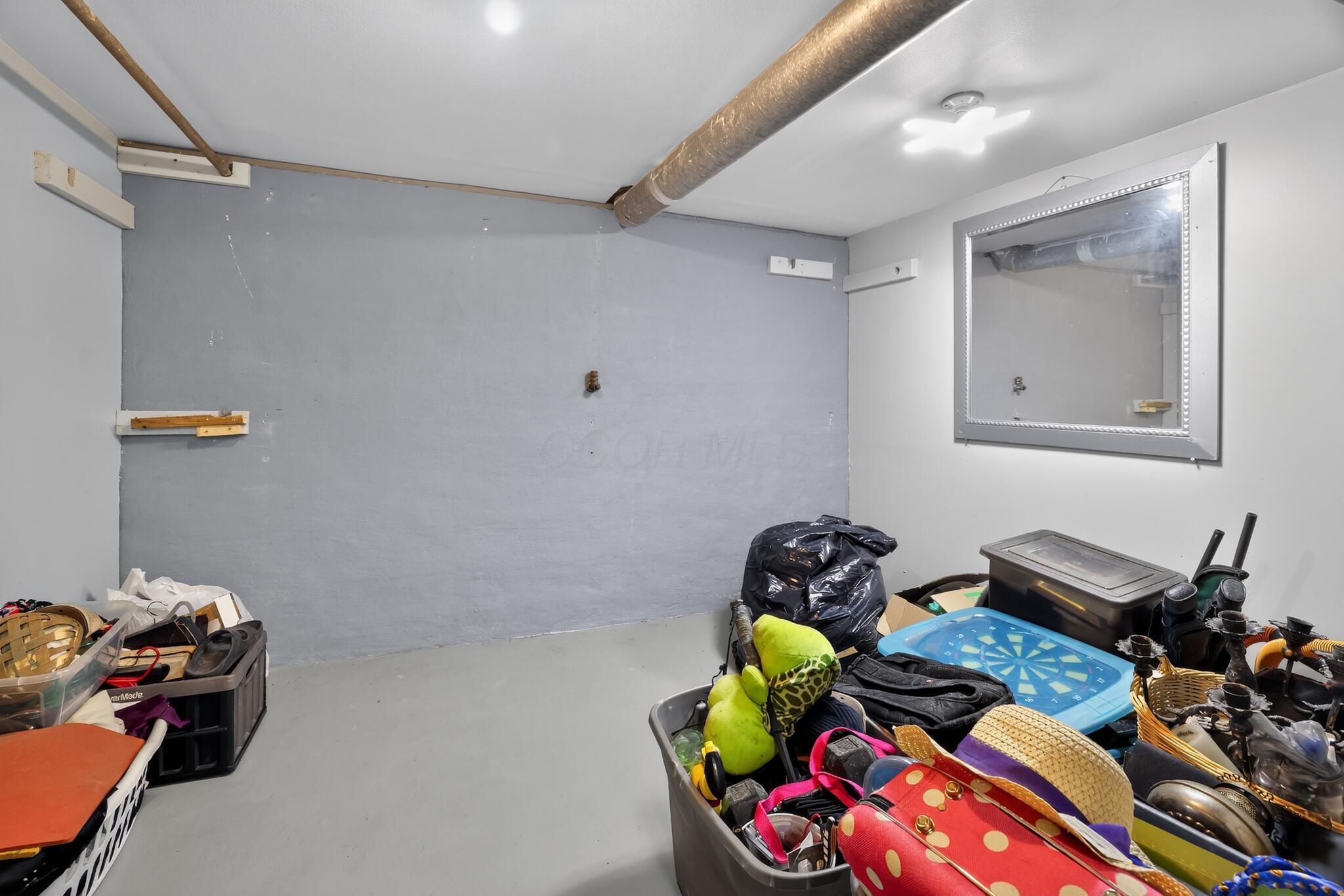 2101 W College Road Property Photo 17
