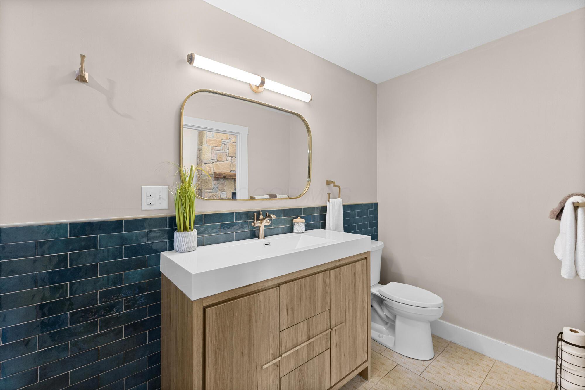 22990 Bates Road Property Photo 18