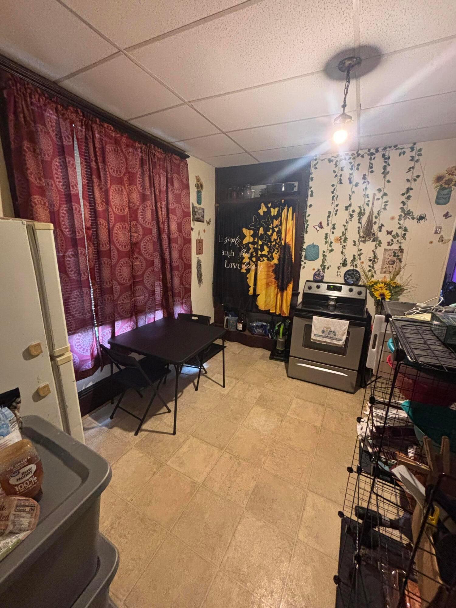 180 Gallagher Avenue Property Photo 20