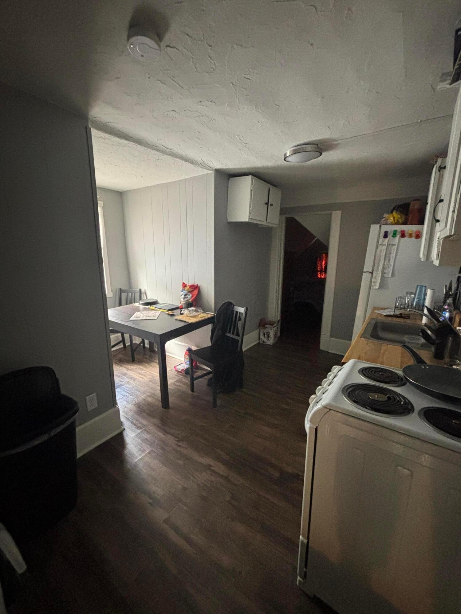 180 Gallagher Avenue Property Photo 23