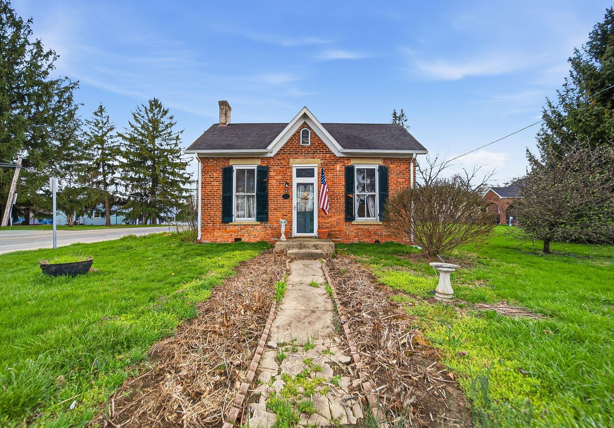 167 S Frey Avenue Property Photo 1