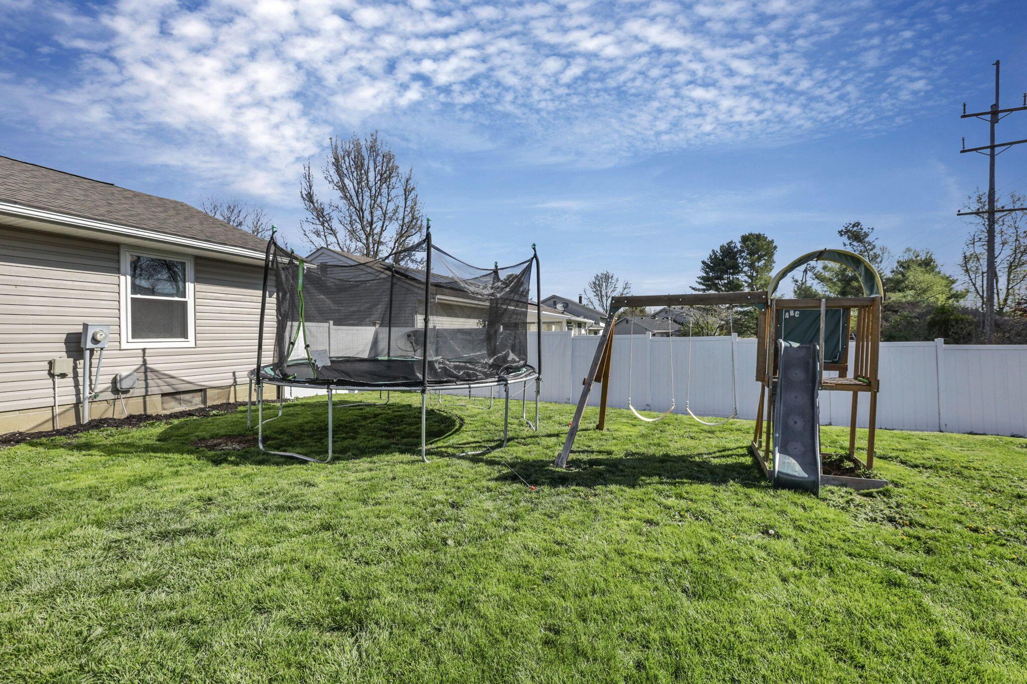 356 Ridgemere Way Property Photo 36