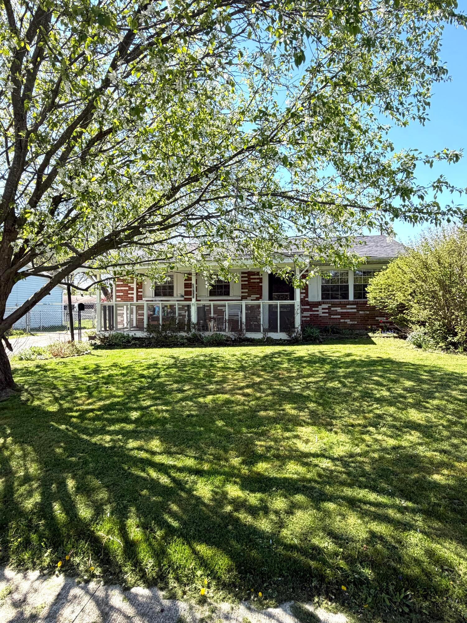 3811 Glenfield Road Property Photo 1