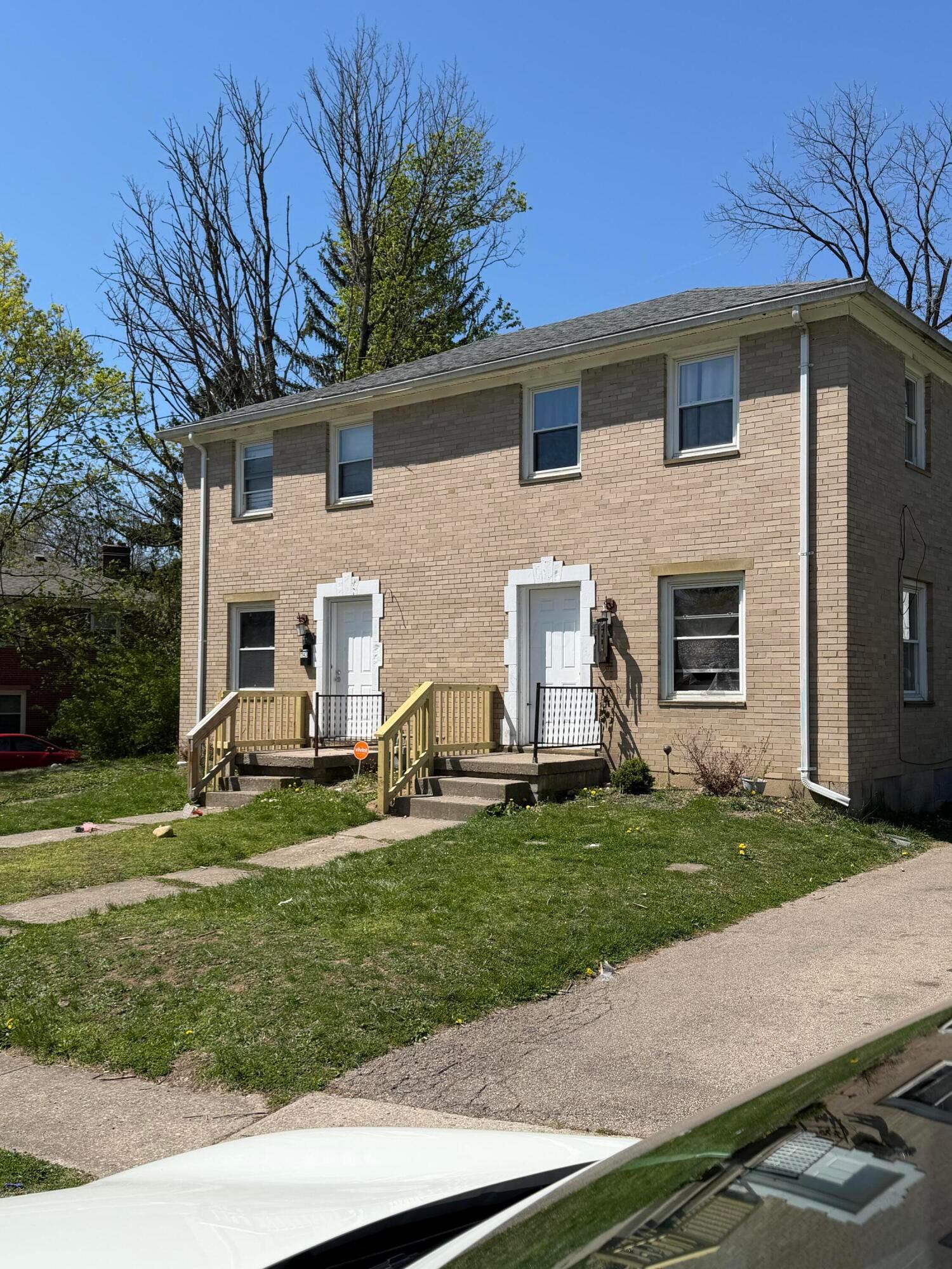 1143 Cedarview Drive Property Photo 1
