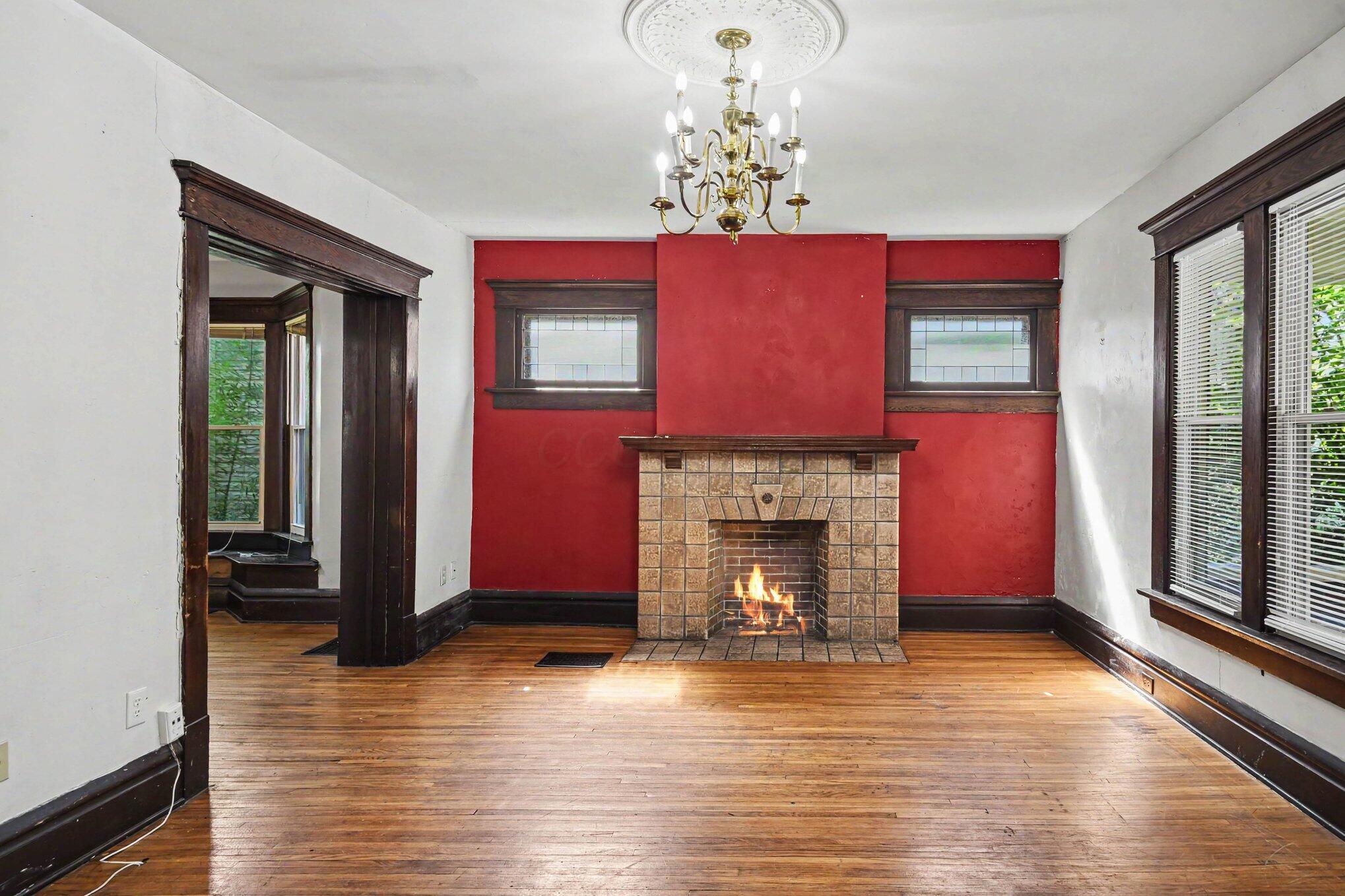 347 E 12th Avenue Property Photo 7