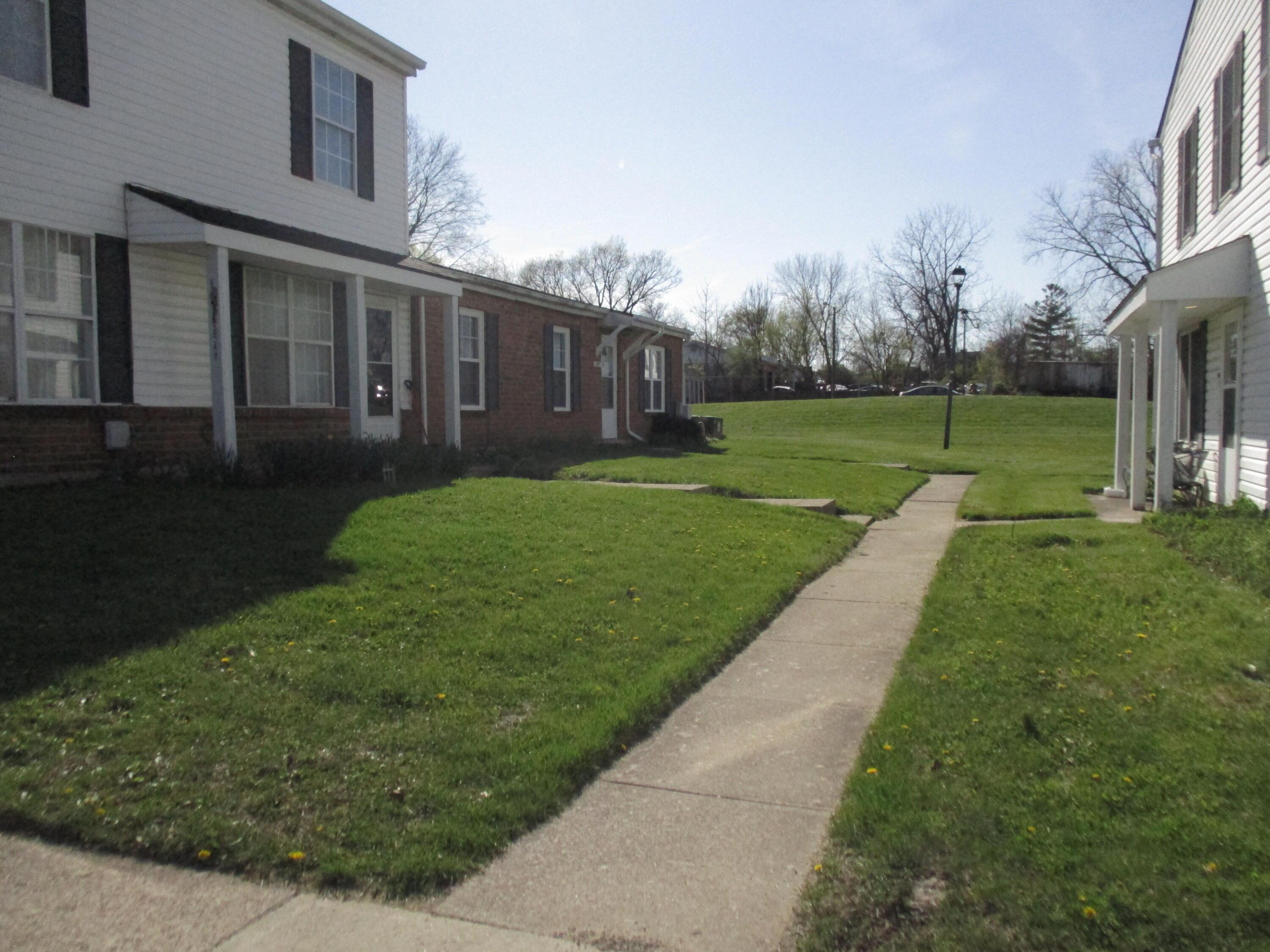 3545 Broadleaf Lane Property Photo 2