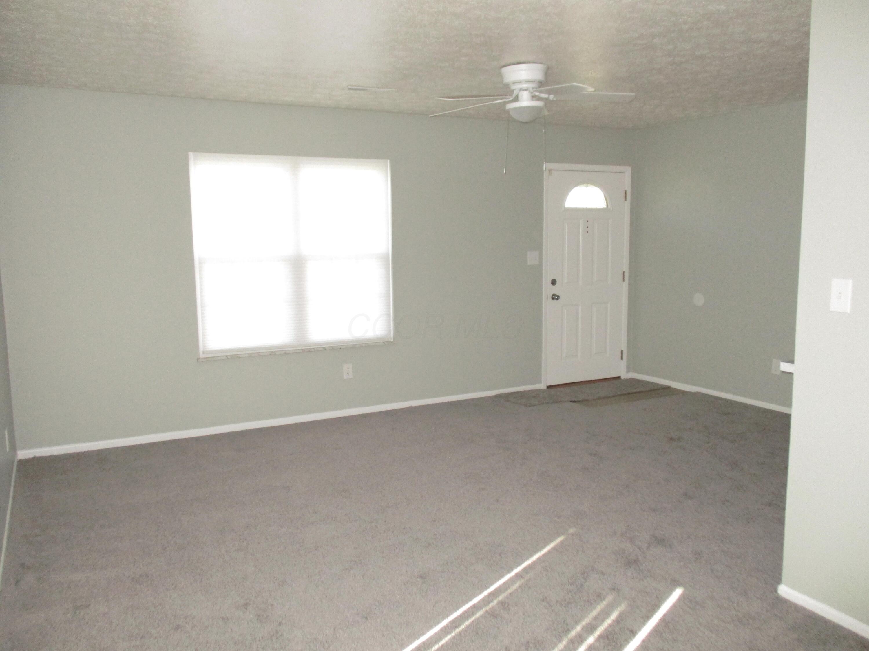 3545 Broadleaf Lane Property Photo 6