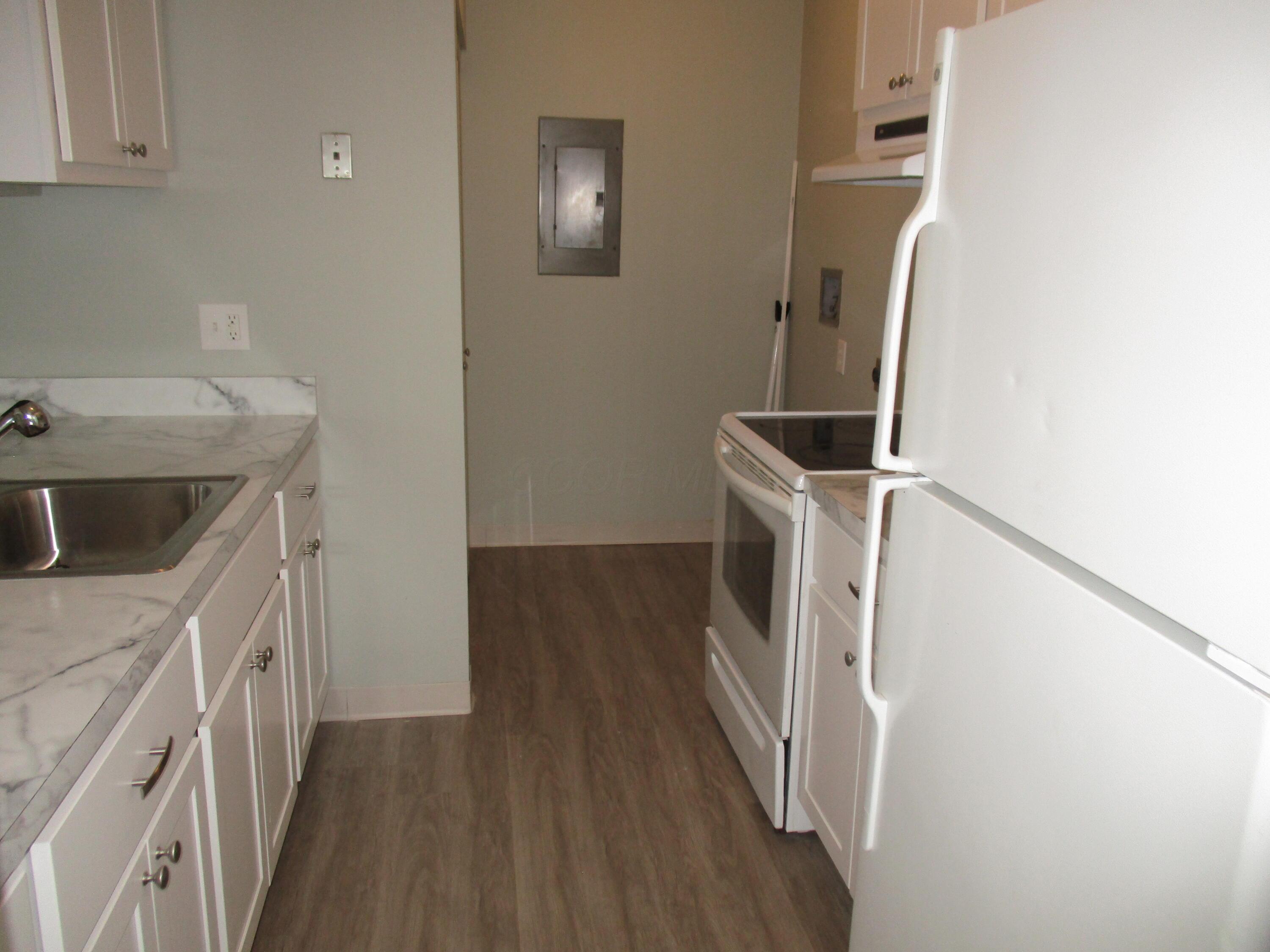 3545 Broadleaf Lane Property Photo 9