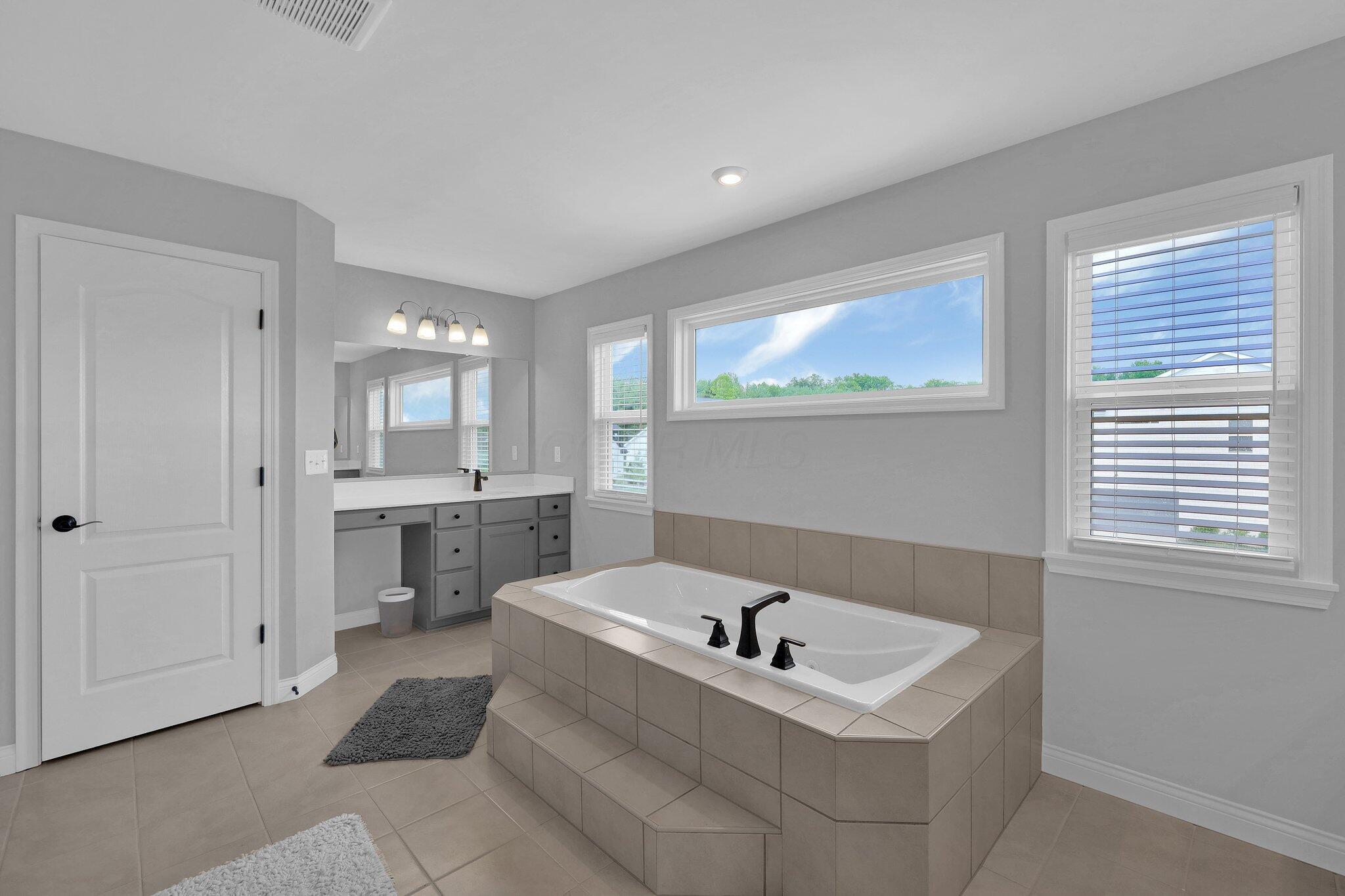 8149 Chesapeake Way Nw Property Photo 44