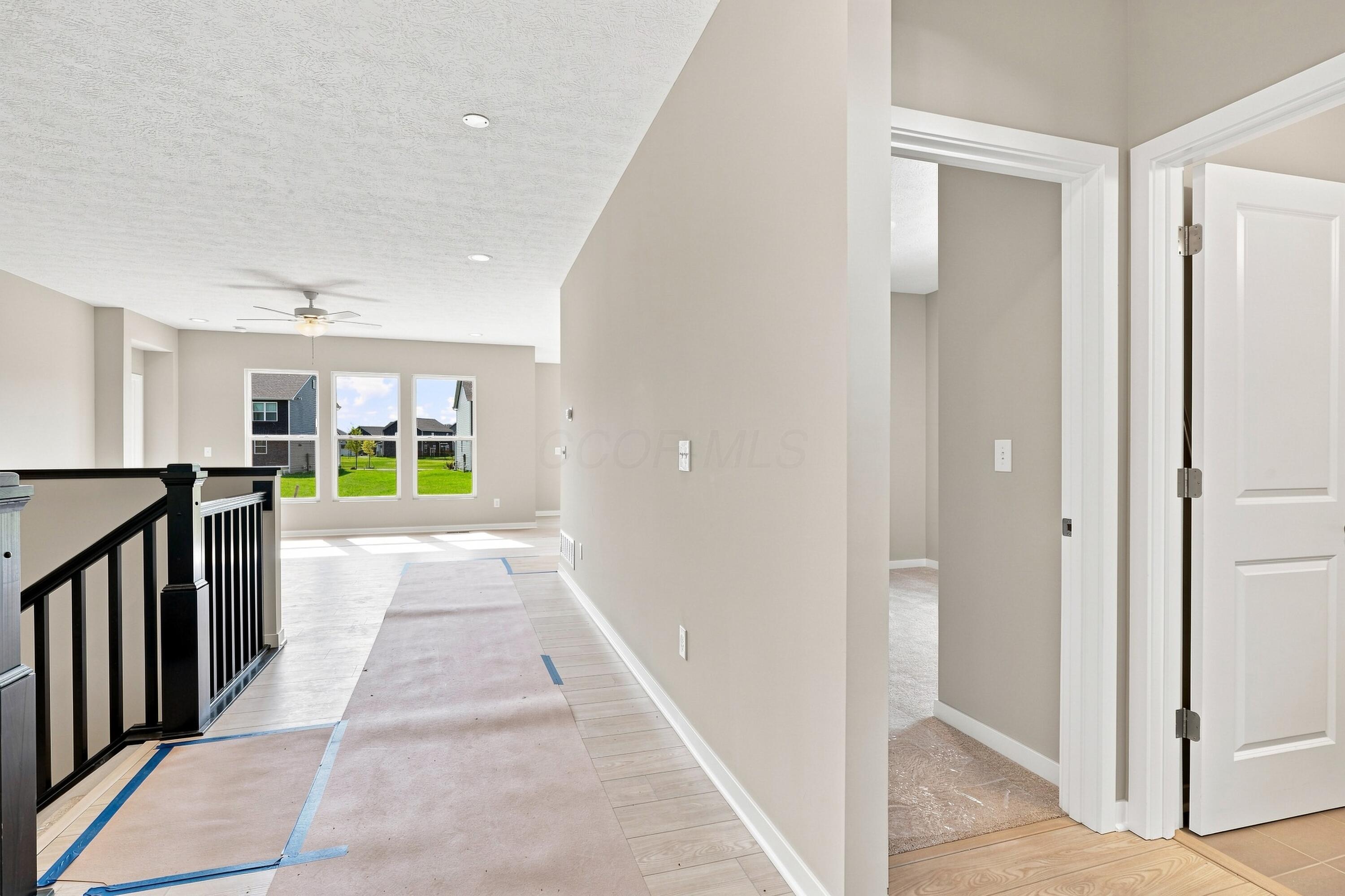 1593 Kenneth Drive Property Photo 3