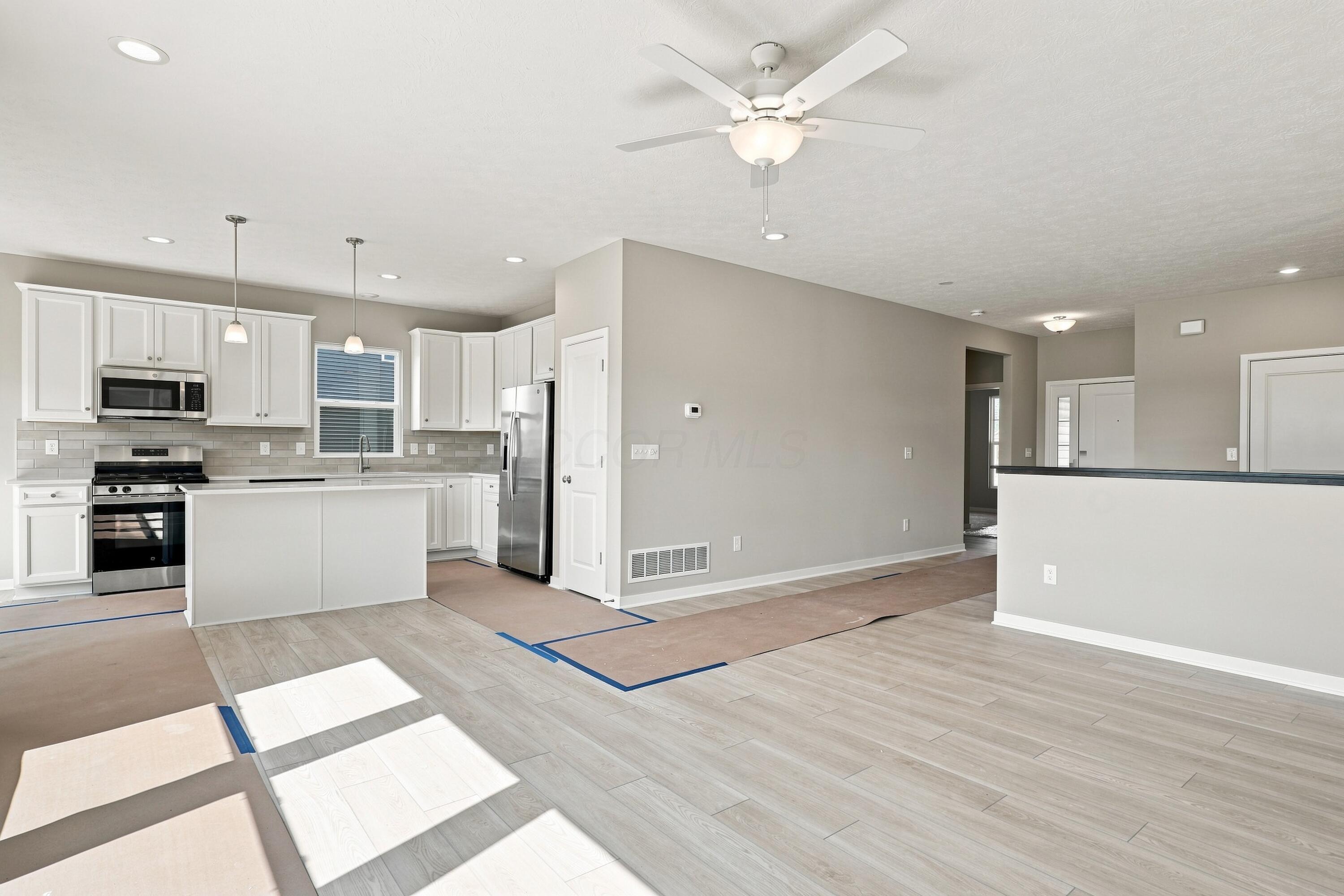 1593 Kenneth Drive Property Photo 5