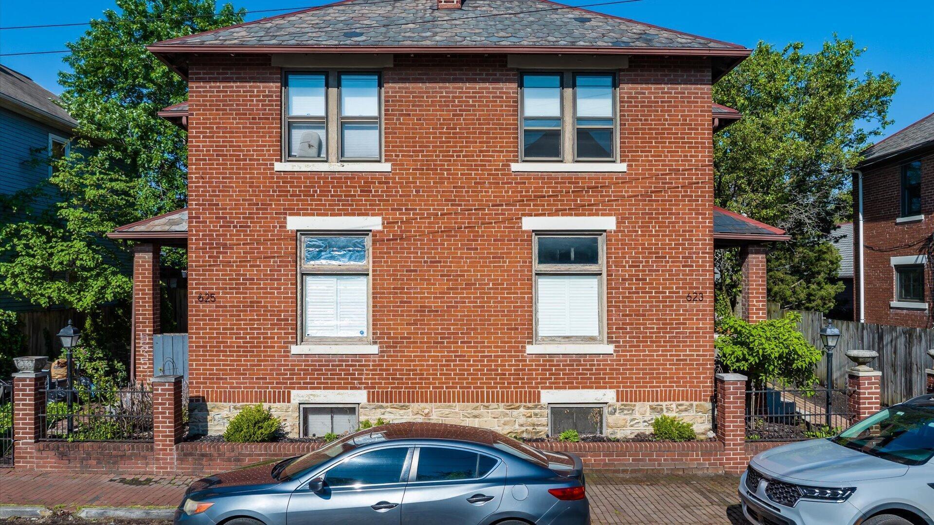 623-625 S 6th Street Property Photo 1