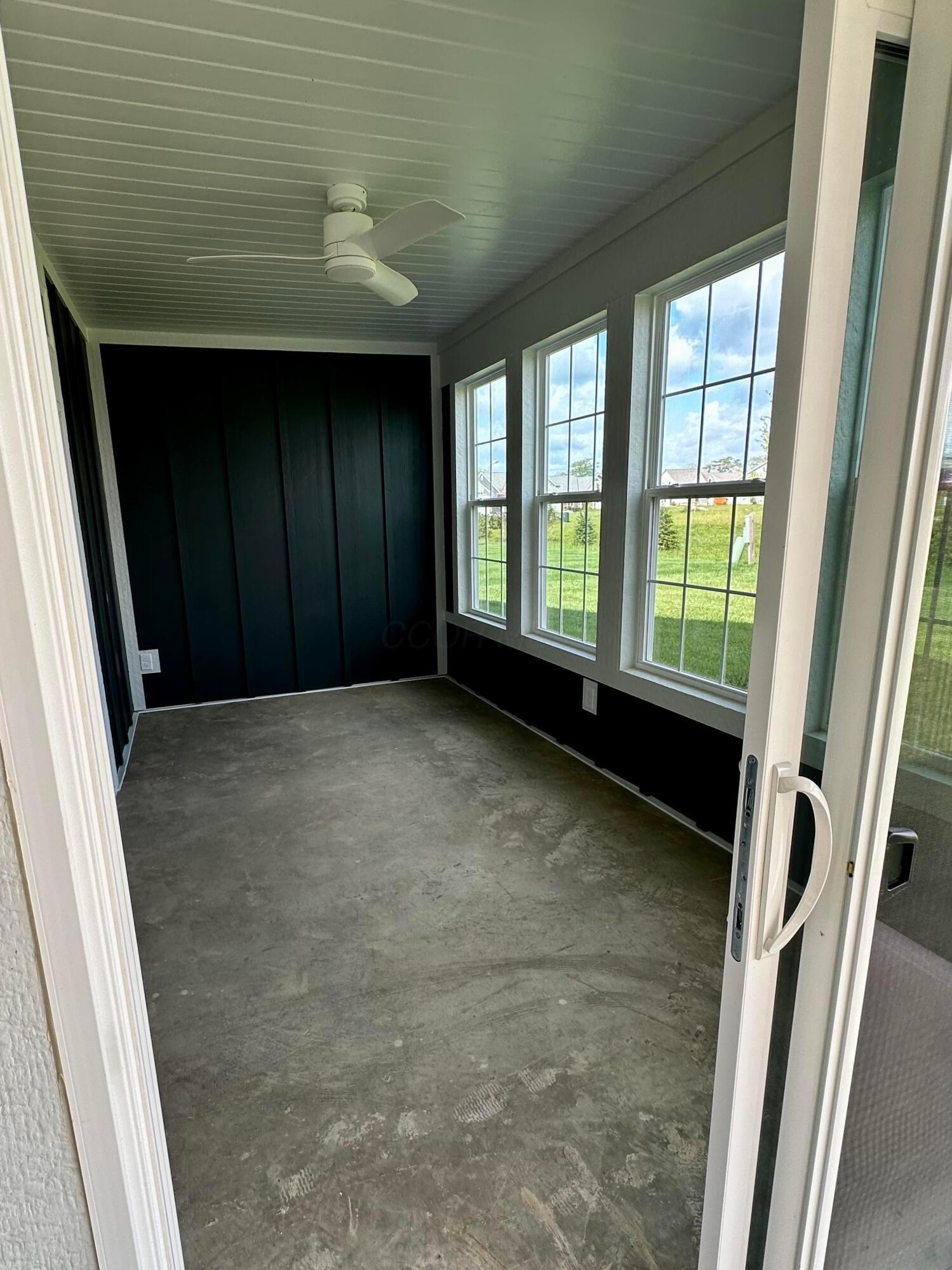 8920 Coe Drive Property Photo 19