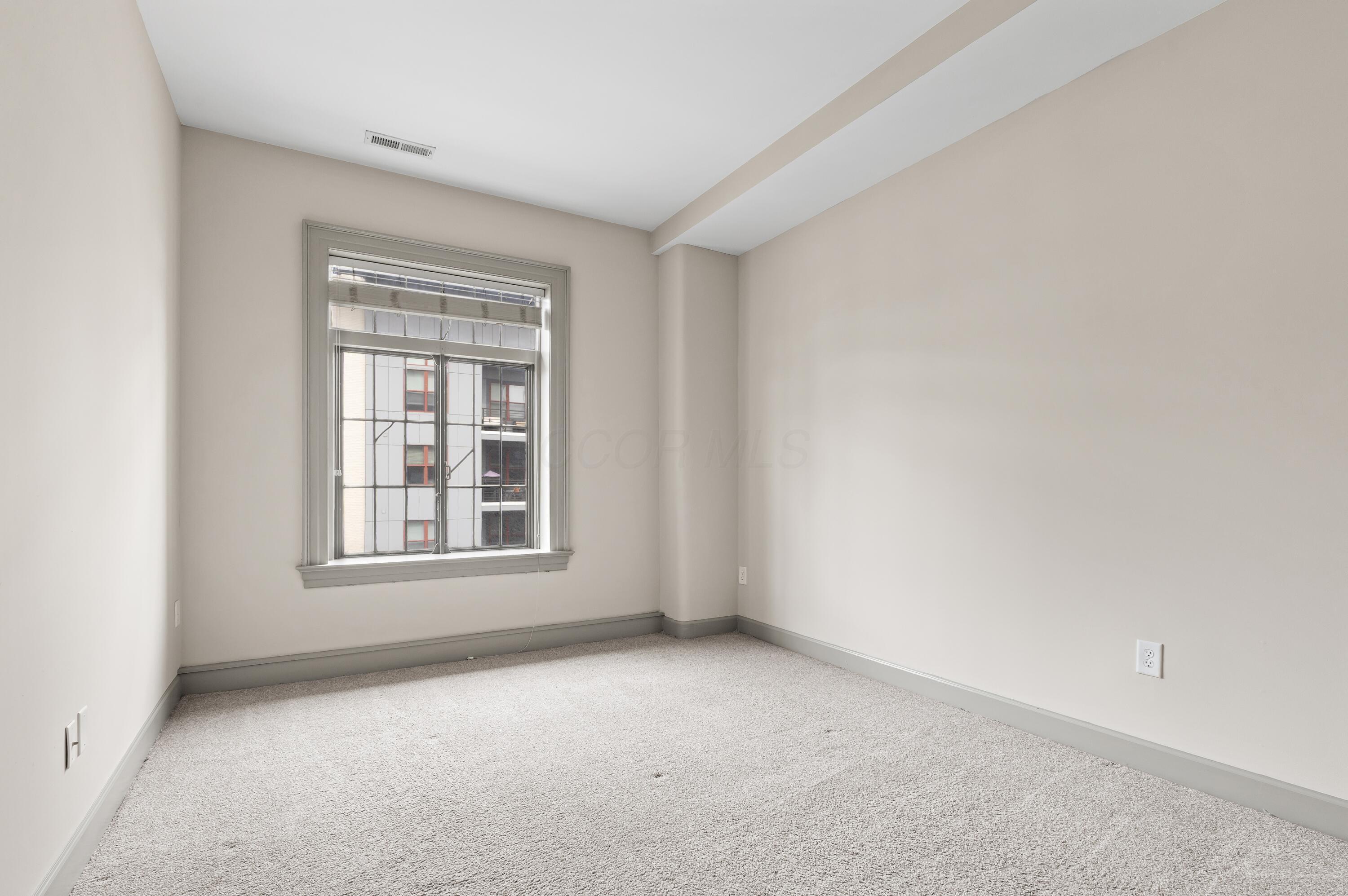 51 N High Street 403 Property Photo 15