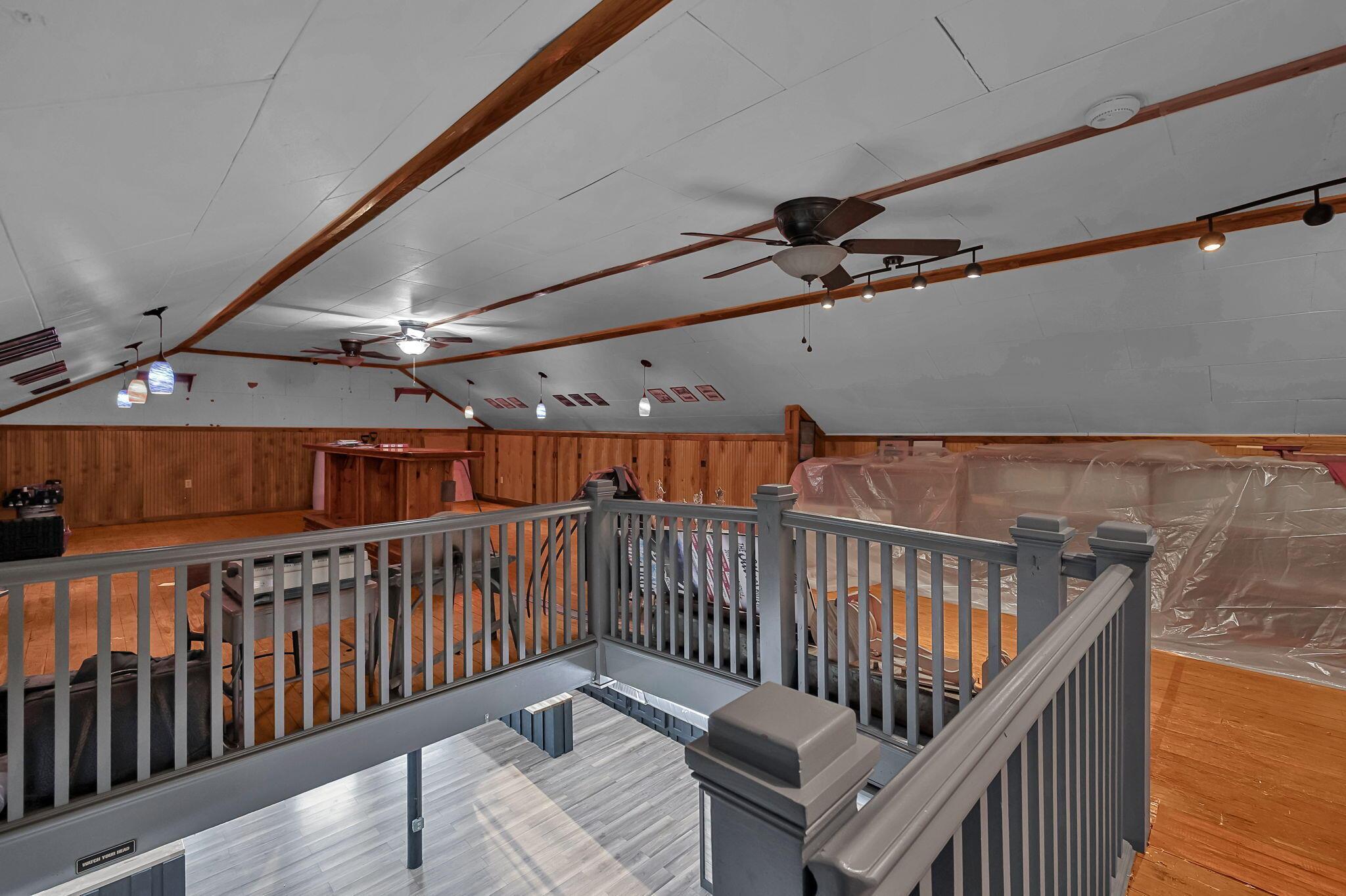 100 S Main Street Property Photo 8