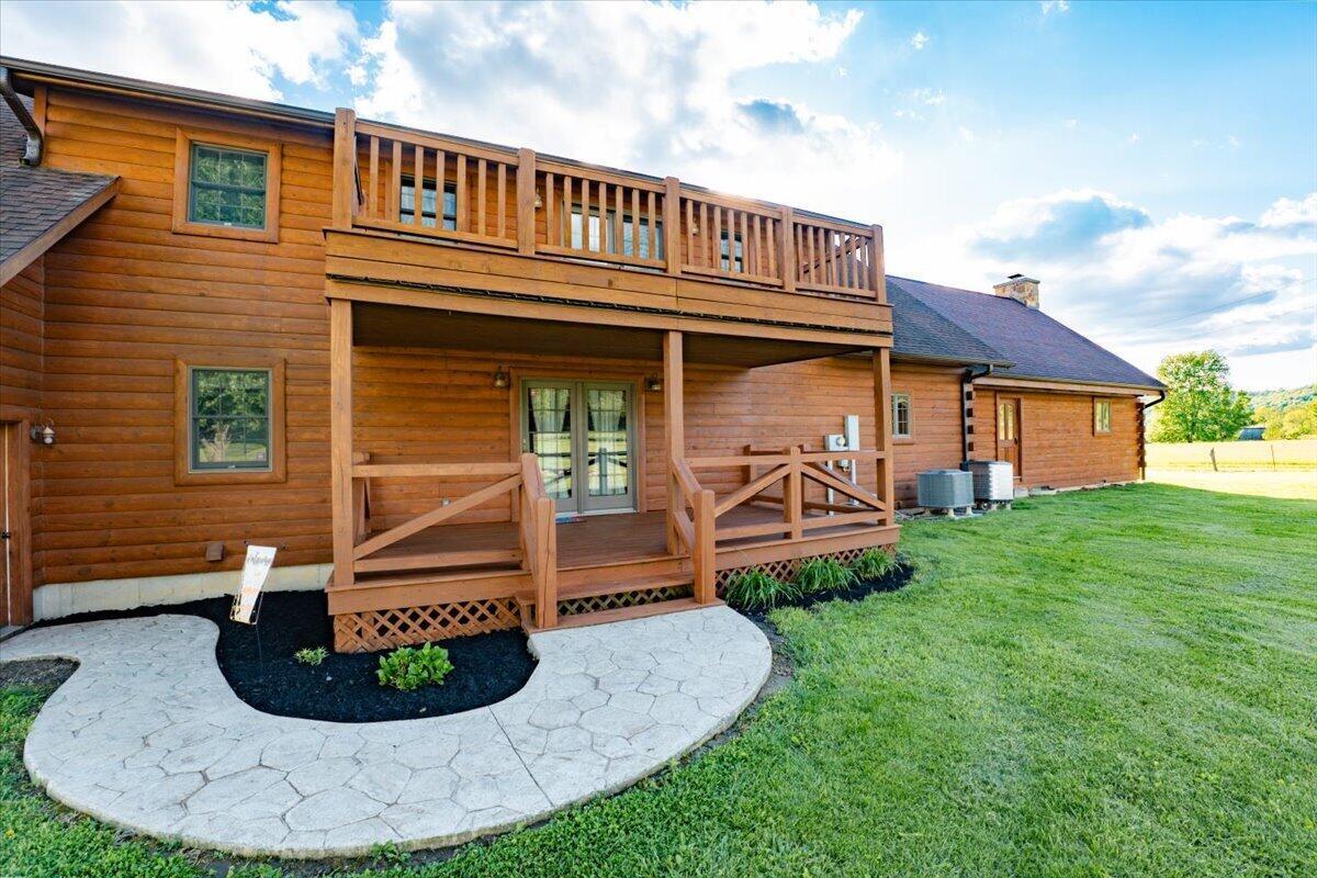 2241 Brier Road Property Photo 4