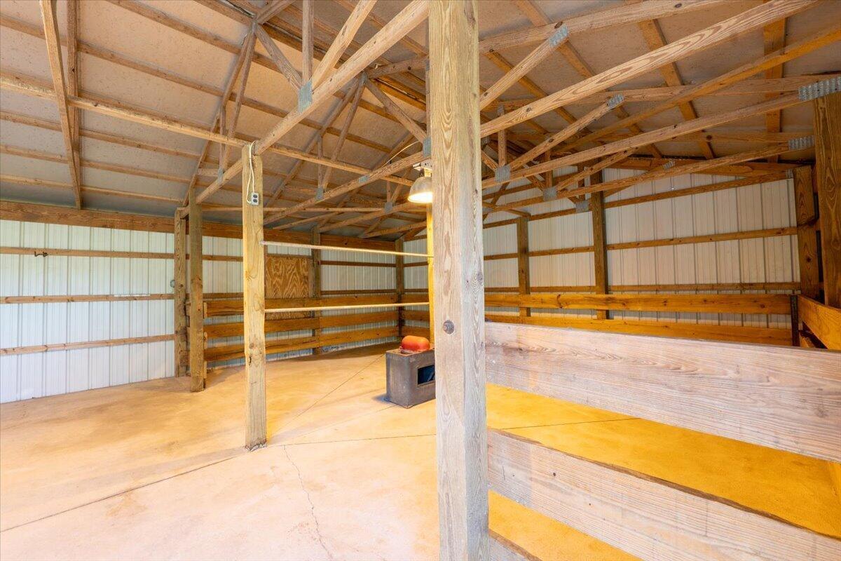 2241 Brier Road Property Photo 9