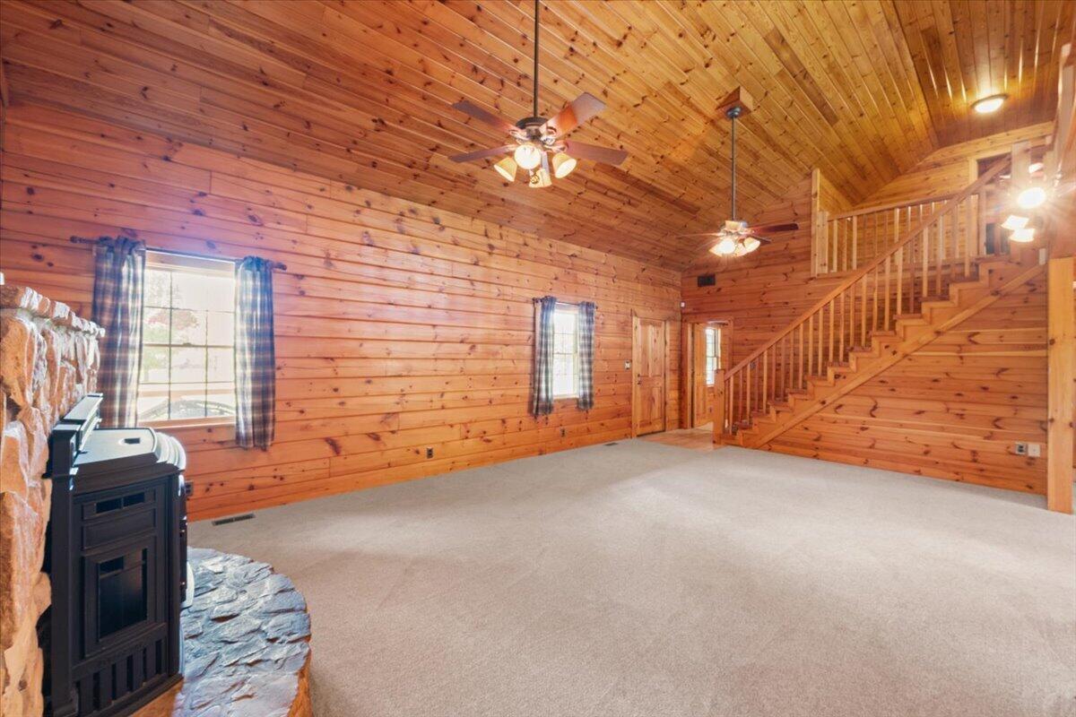 2241 Brier Road Property Photo 14