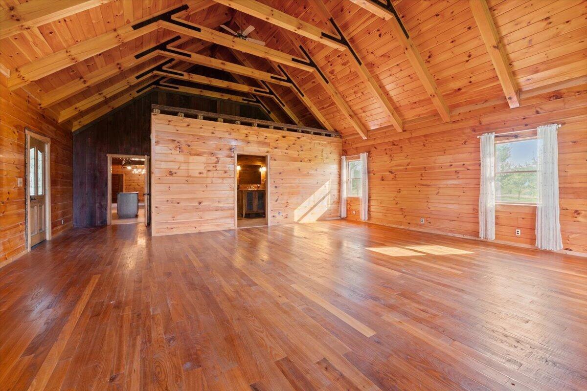 2241 Brier Road Property Photo 24