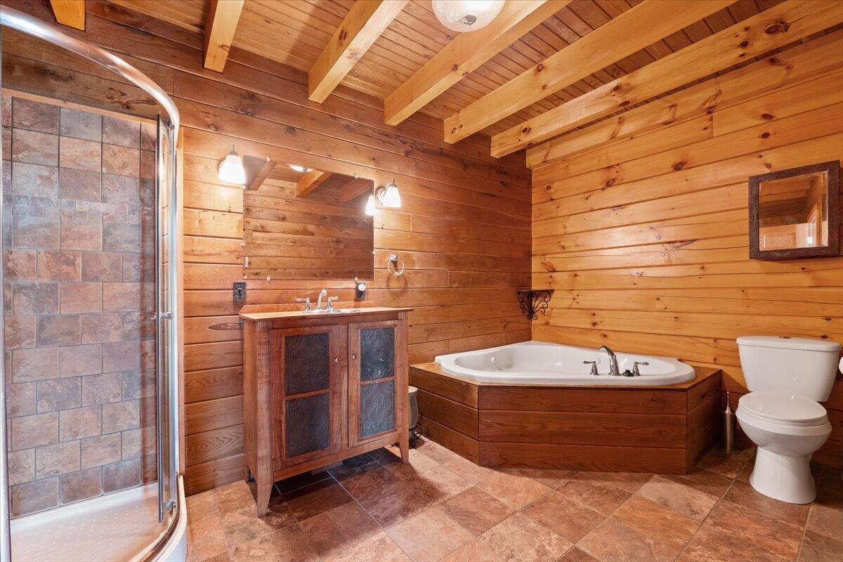 2241 Brier Road Property Photo 25