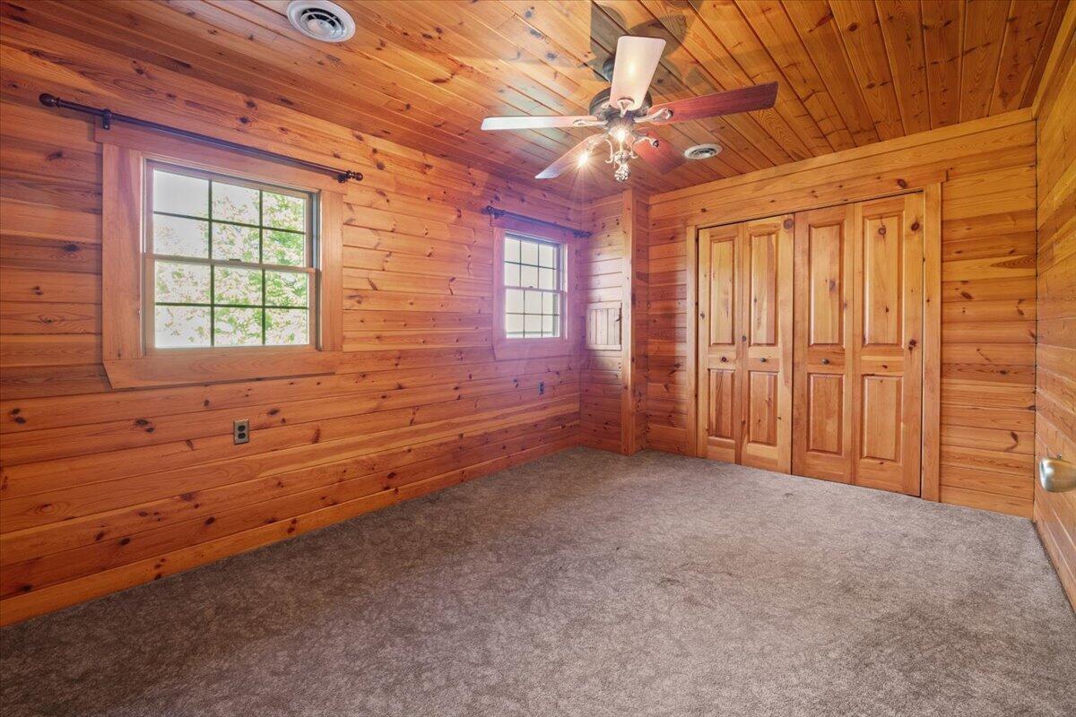 2241 Brier Road Property Photo 36