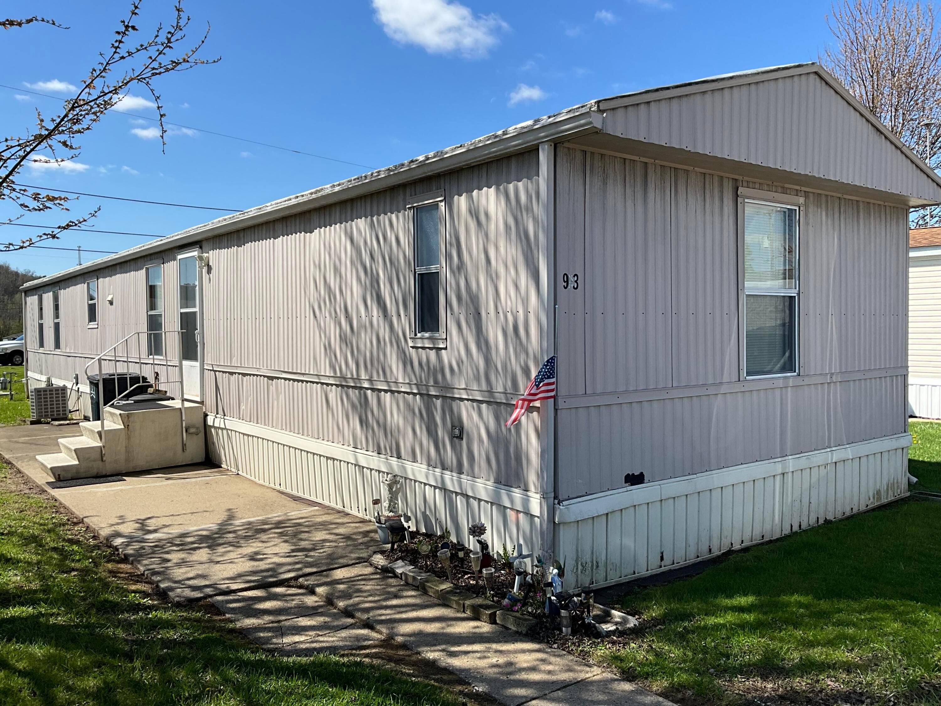 1660 E Main Street