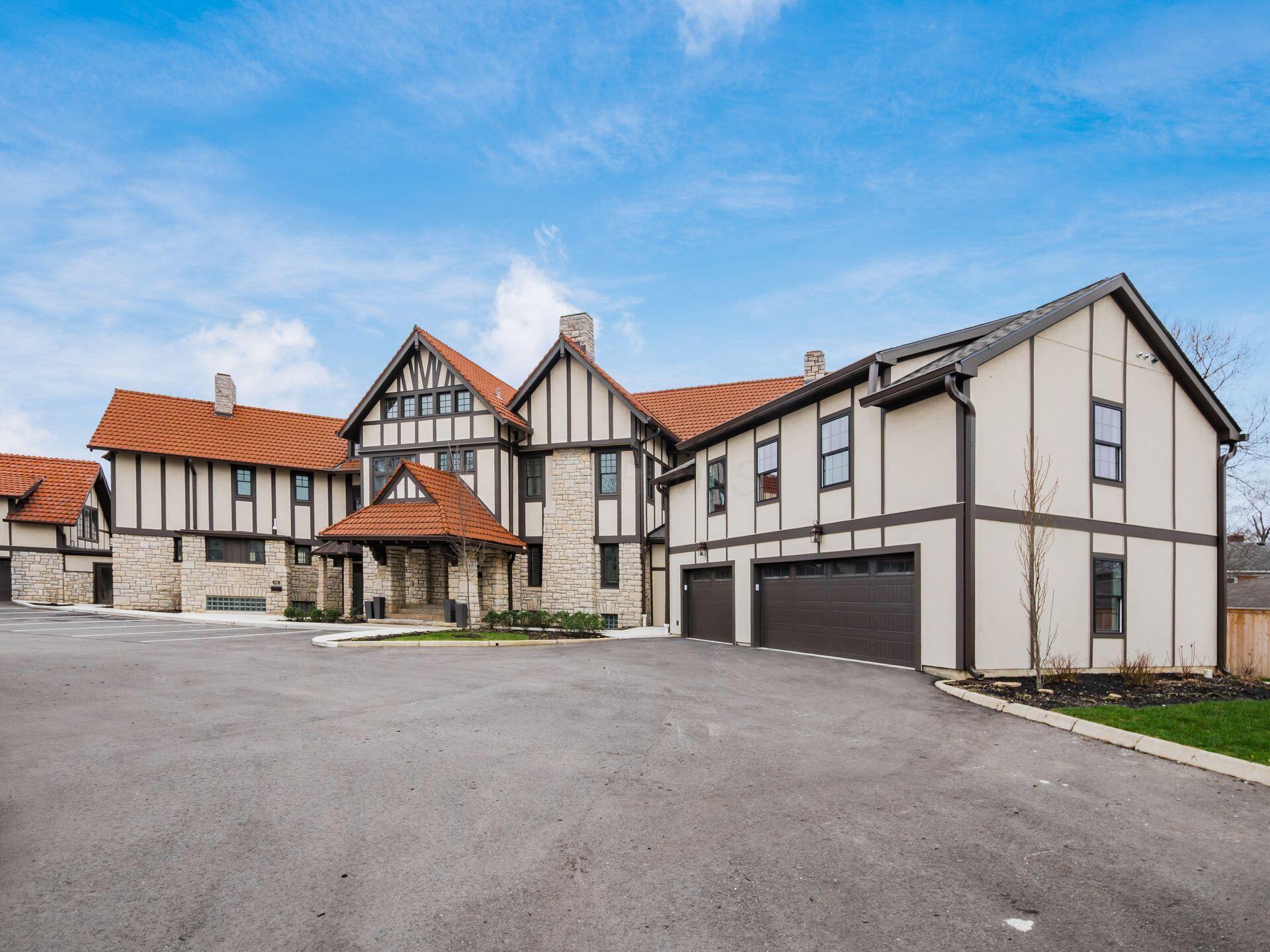 2015 W 5th Avenue, 103 Property Photo 4