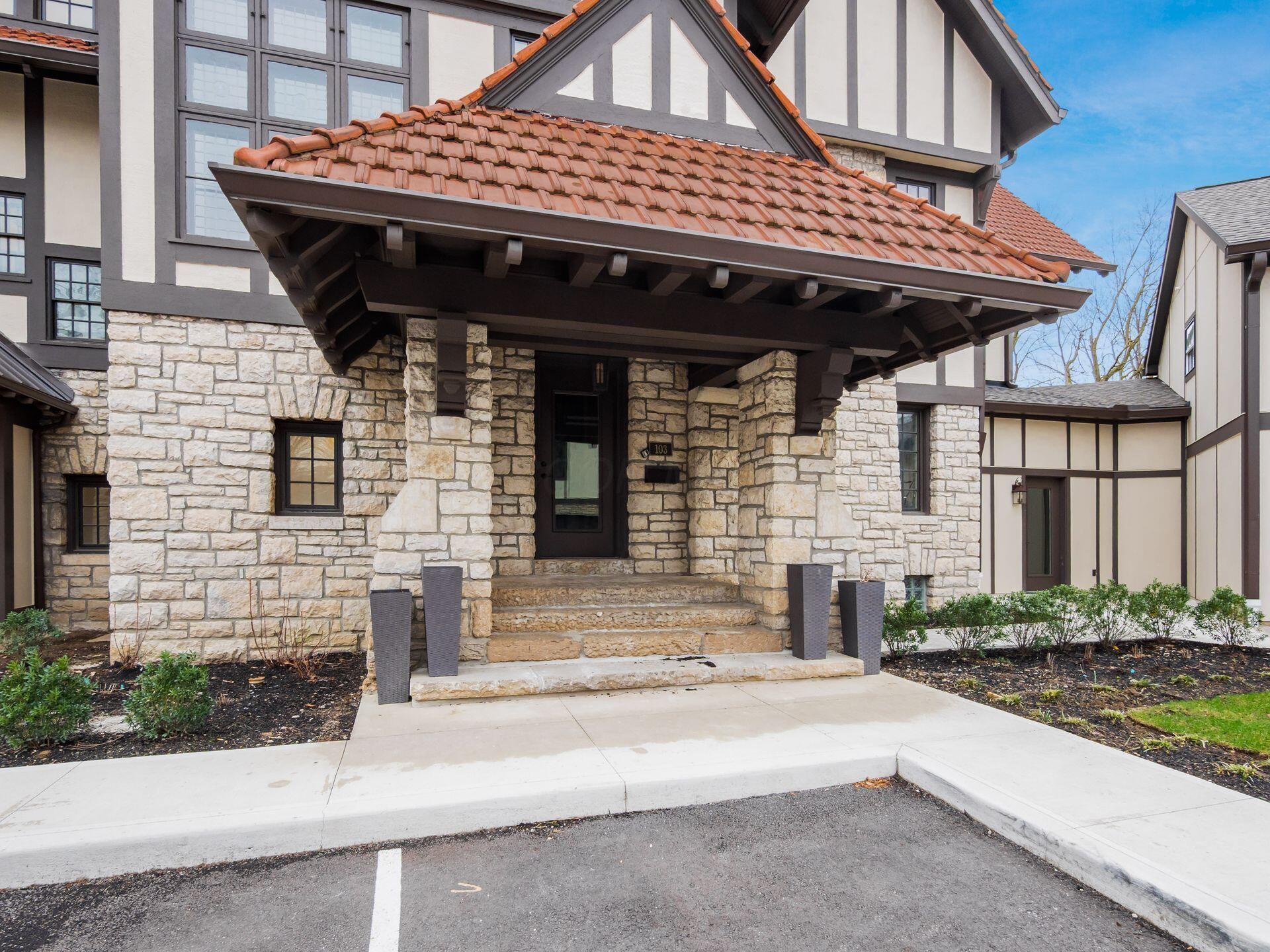 2015 W 5th Avenue, 103 Property Photo 7