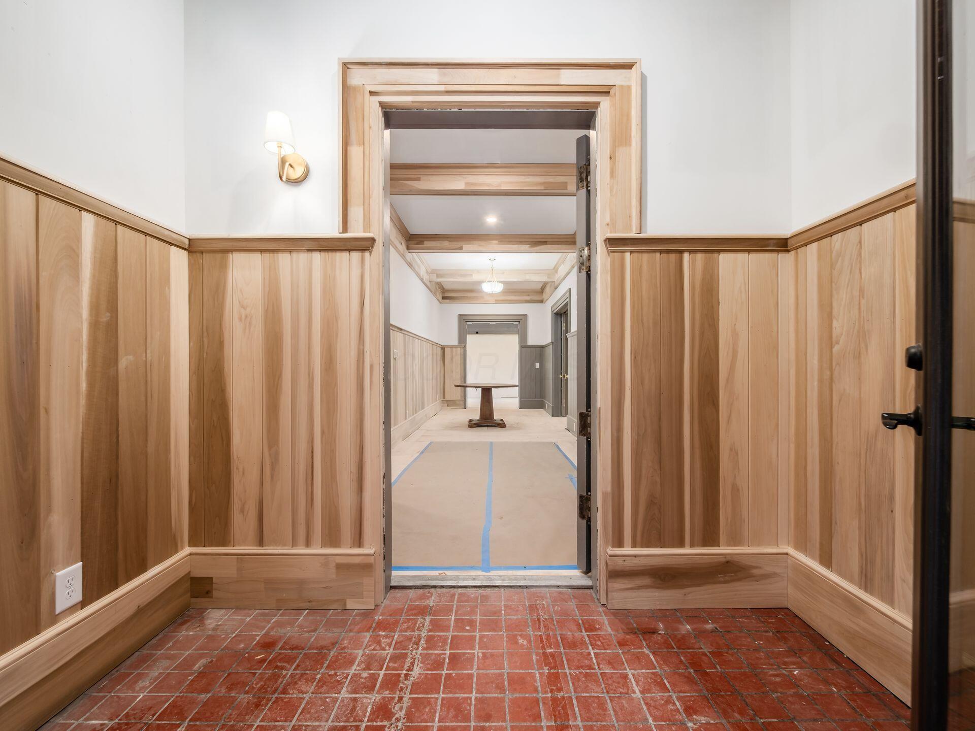 2015 W 5th Avenue, 103 Property Photo 8