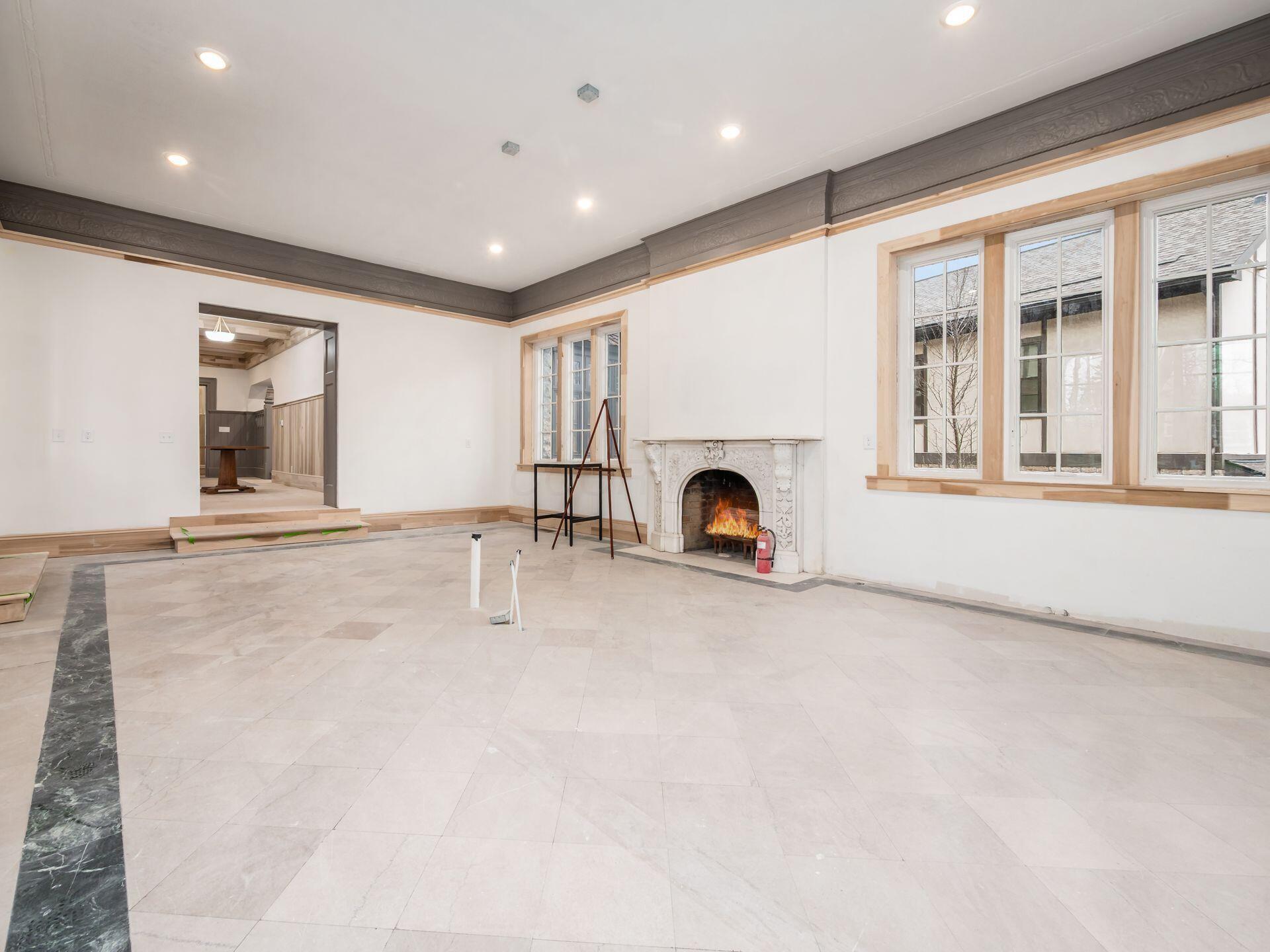 2015 W 5th Avenue, 103 Property Photo 26