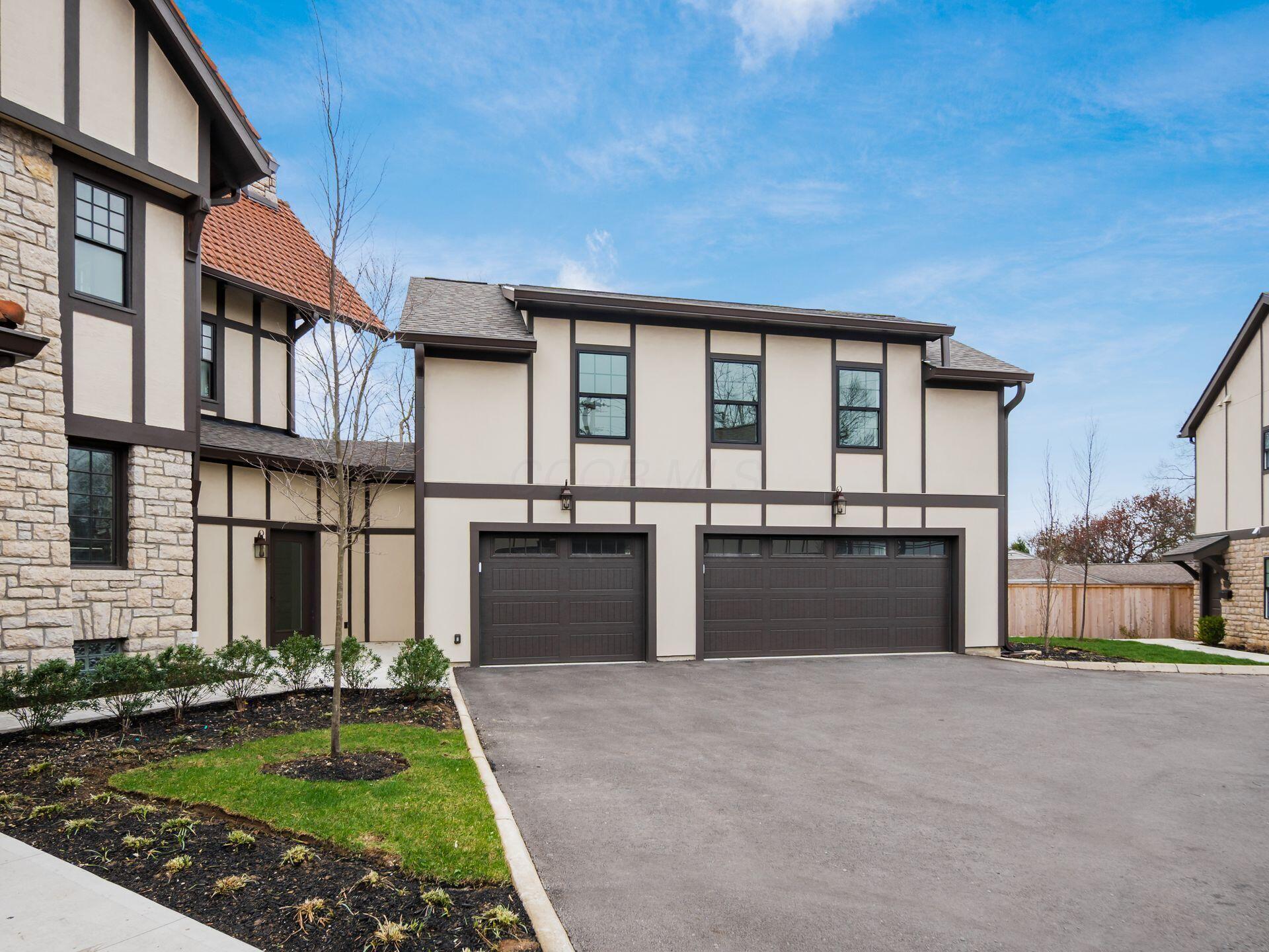 2015 W 5th Avenue, 103 Property Photo 86