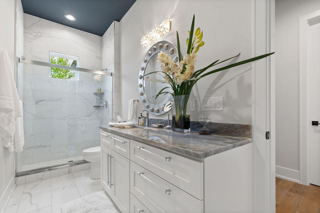5983 Stratton Place Property Photo 7