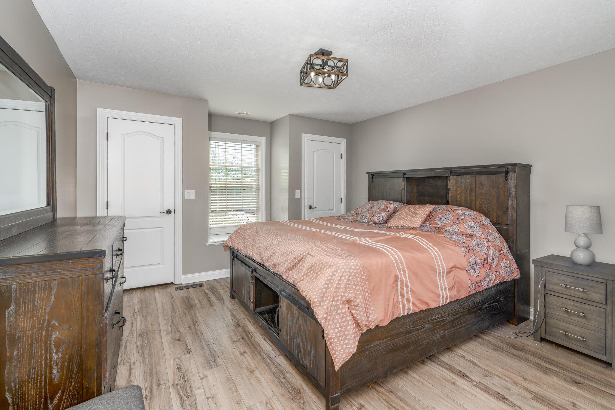 992 Elderberry Loop Property Photo 30