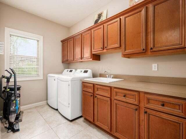 992 Elderberry Loop Property Photo 31