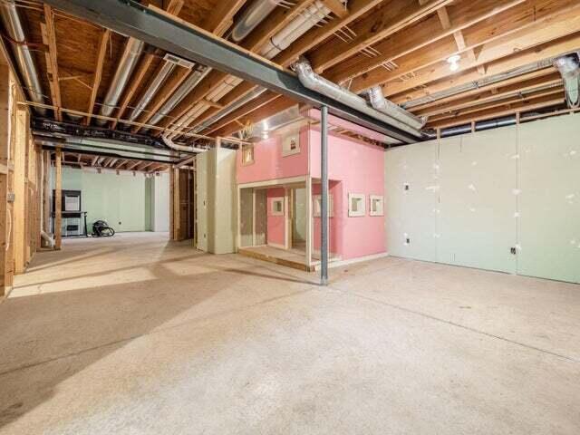 992 Elderberry Loop Property Photo 32