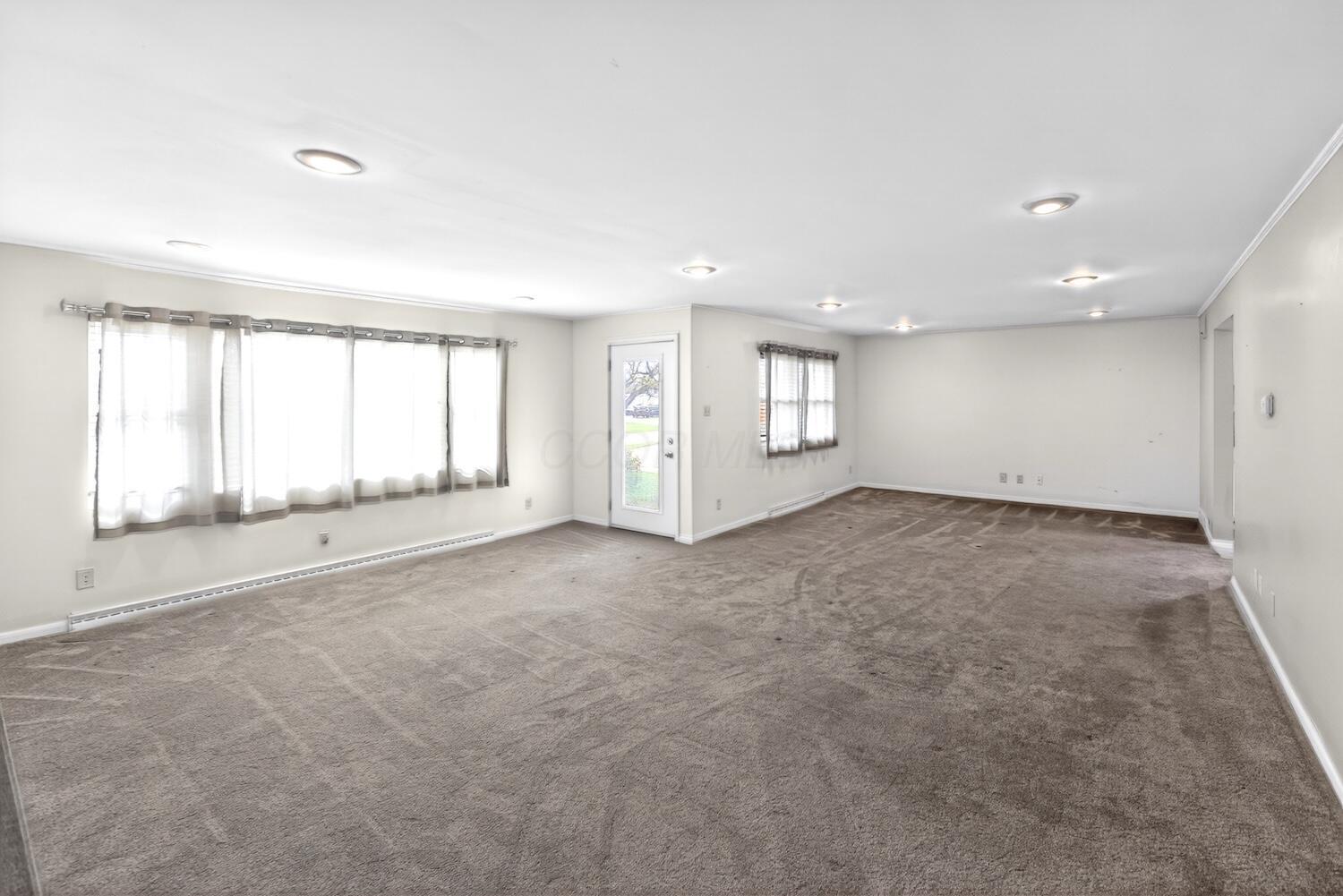 307 Harcourt Road Property Photo 13