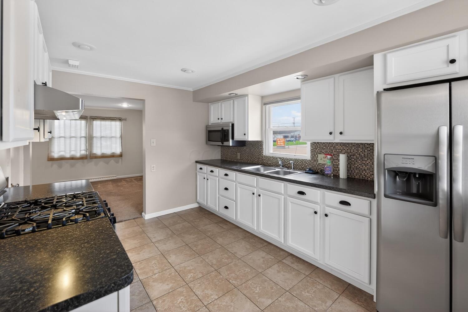 307 Harcourt Road Property Photo 17