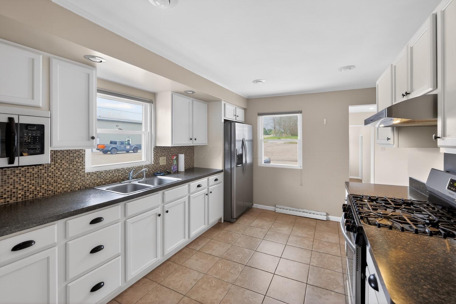 307 Harcourt Road Property Photo 18