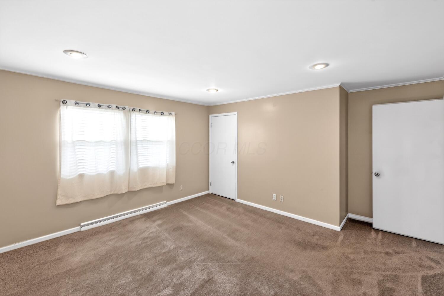 307 Harcourt Road Property Photo 20