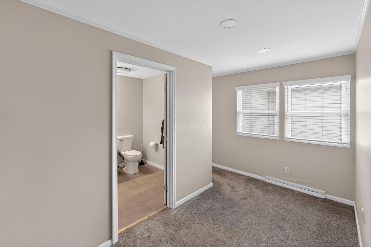 307 Harcourt Road Property Photo 24