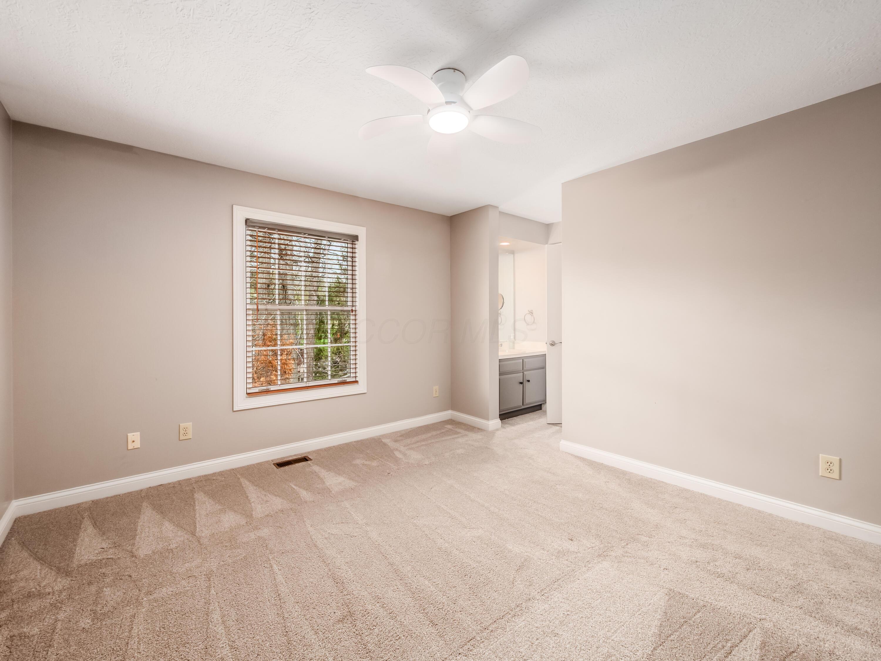 5695 Medallion Drive E Property Photo 51