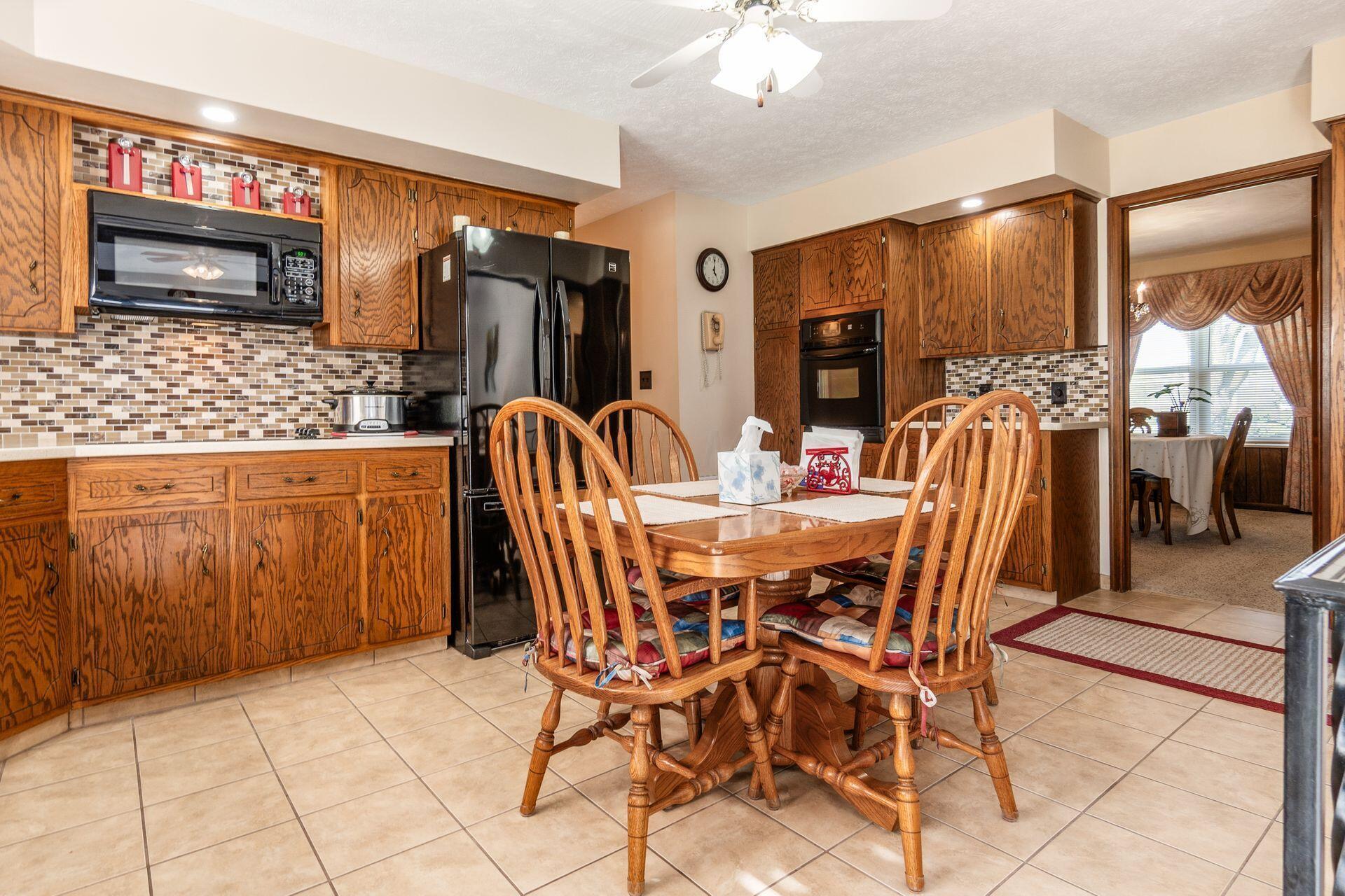 1200 Spring Valley Road Property Photo 7
