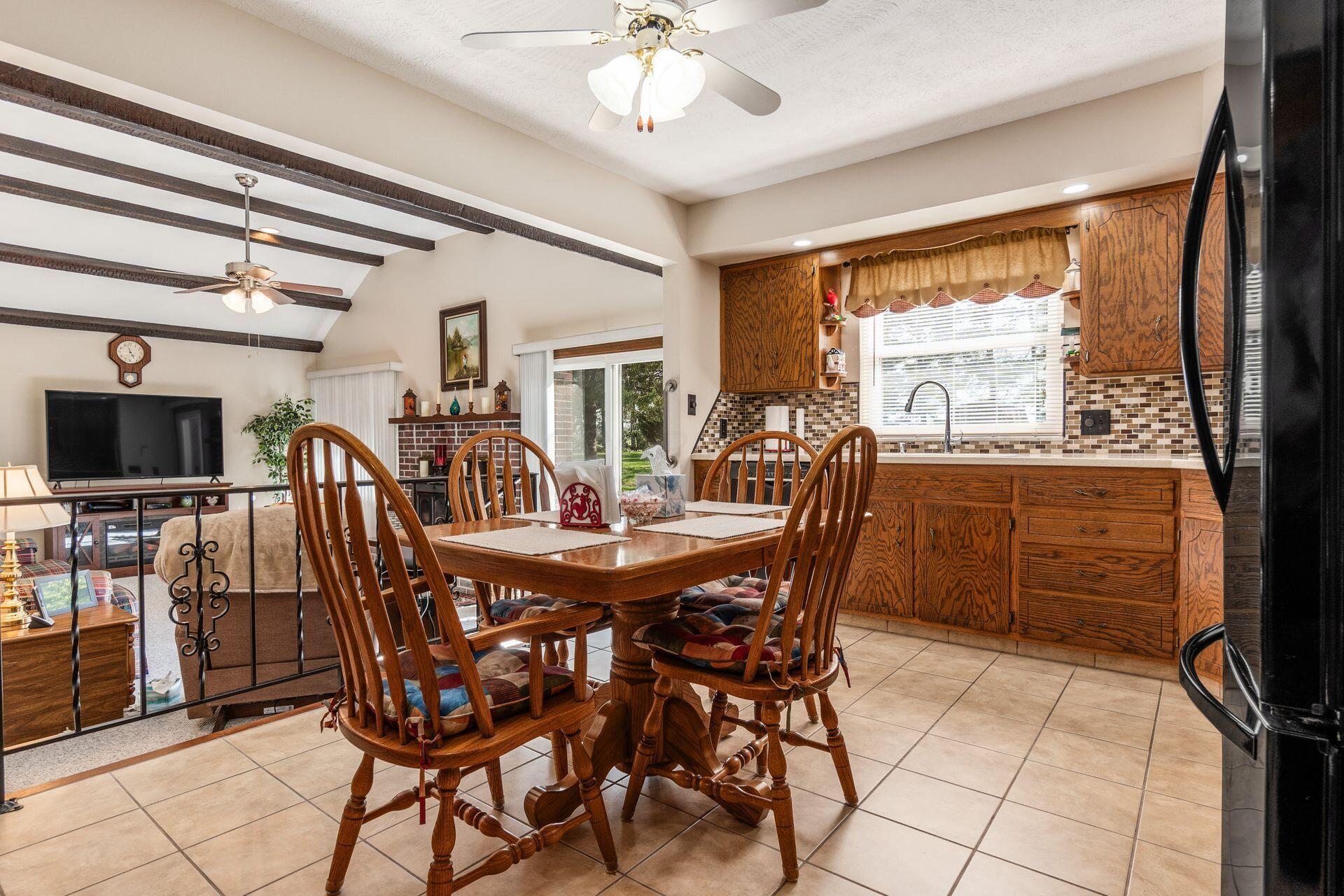 1200 Spring Valley Road Property Photo 8