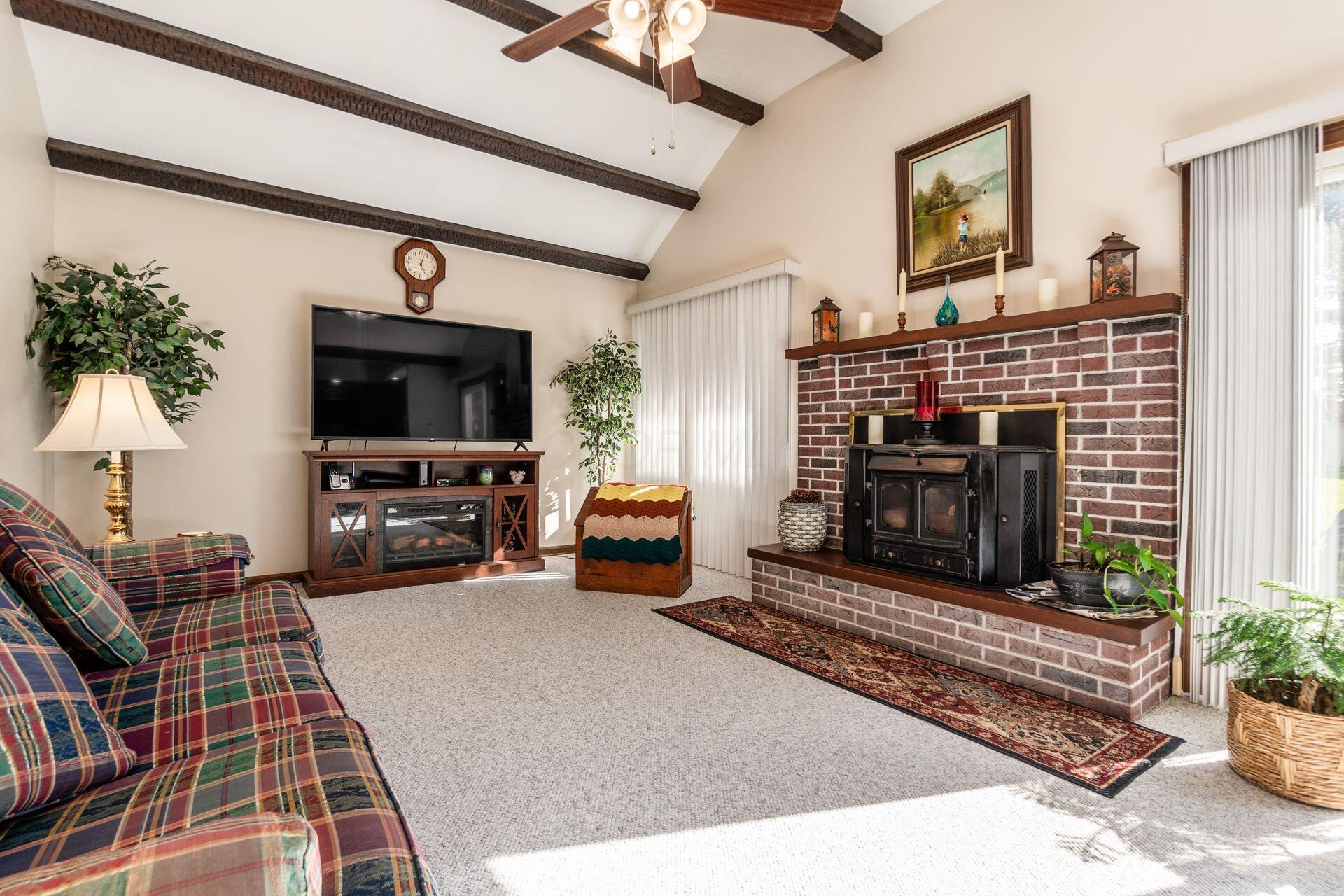 1200 Spring Valley Road Property Photo 9
