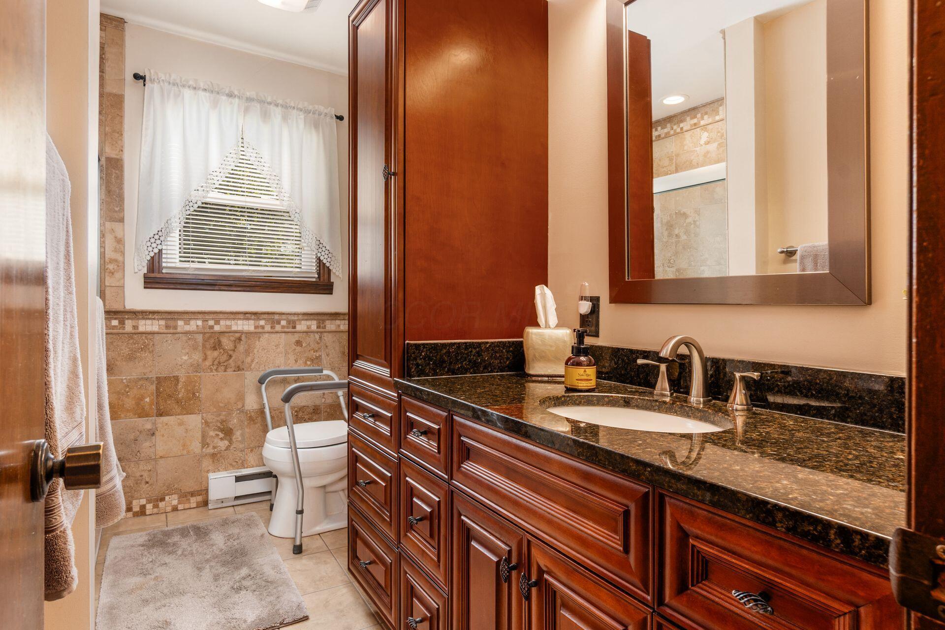 1200 Spring Valley Road Property Photo 16