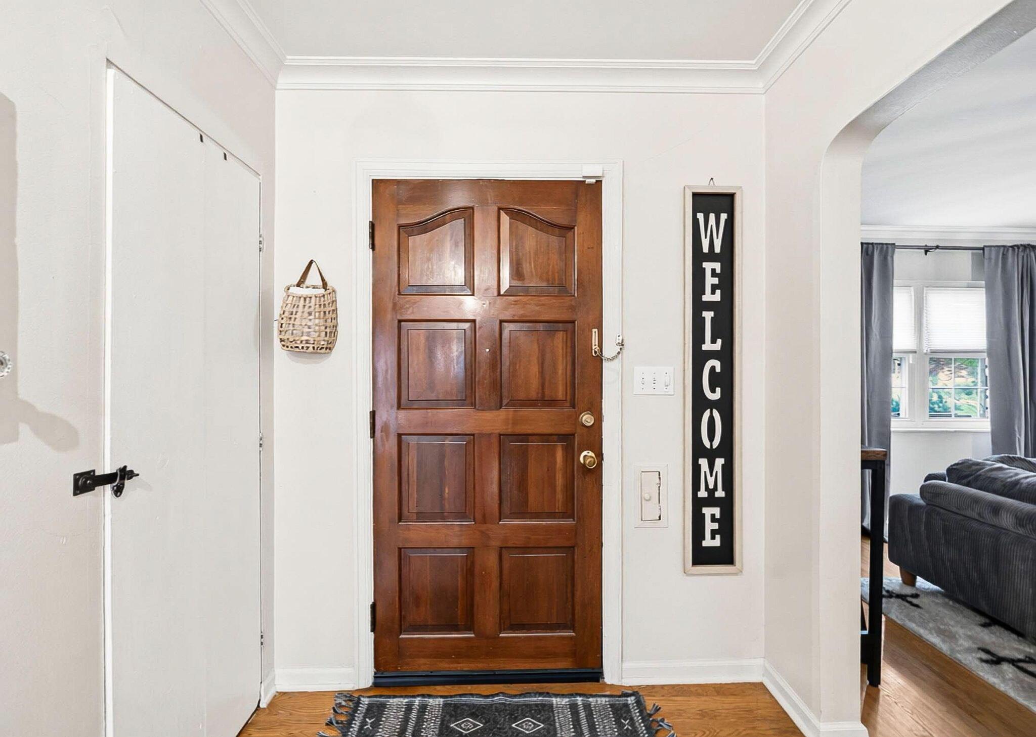 2808 E Broad Street Property Photo 4