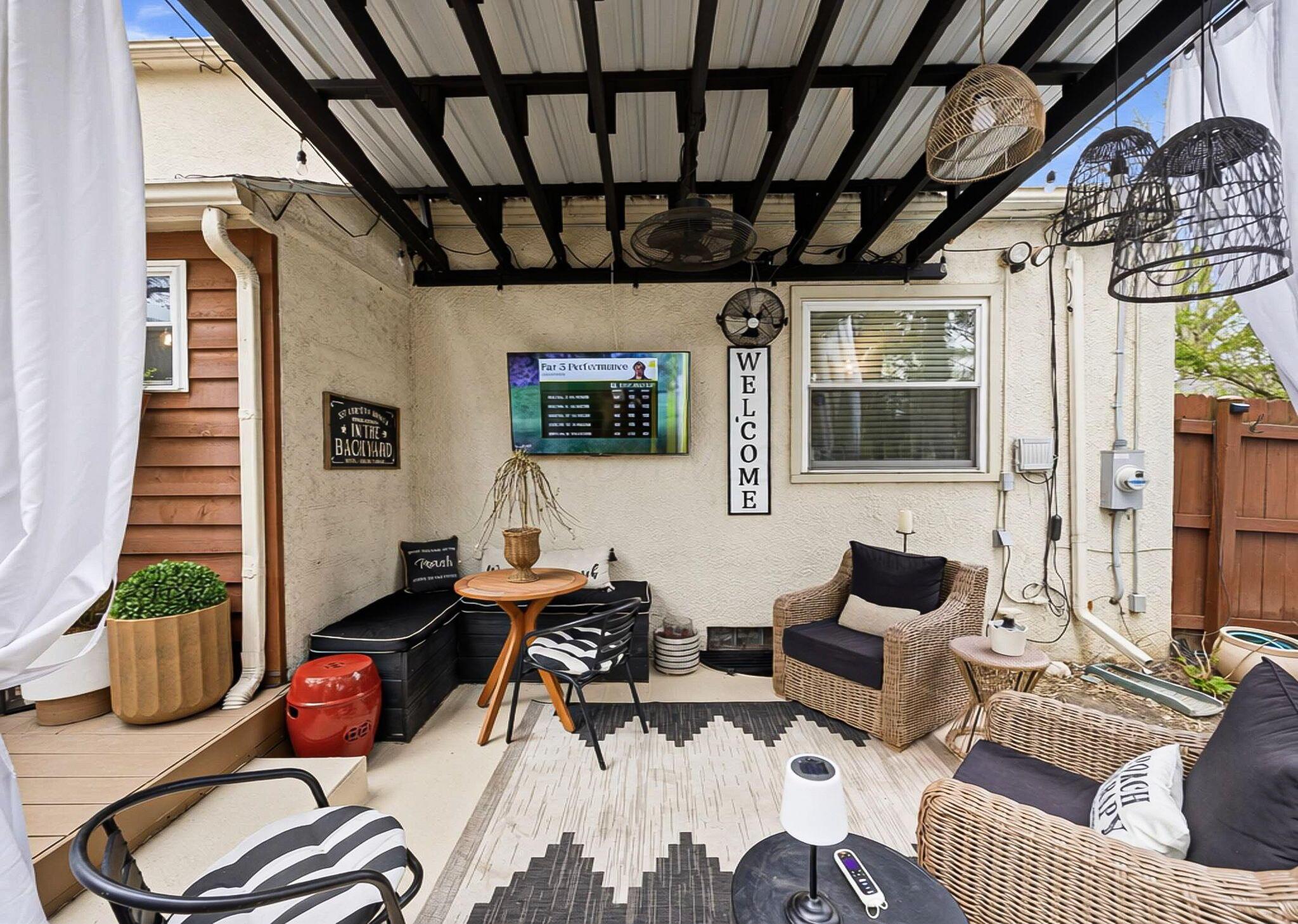 2808 E Broad Street Property Photo 53